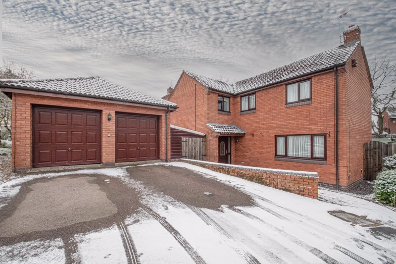 <br/><br/><p><span >A substantial detached home, boasting four double bedrooms, an impressive family living space and a detached double garage, well placed in the highly sought-after residential area of Callow Hill. </span></p><p><span >The ground floor accommodation comprises: Entrance hallway with ample cloaks storage, guest WC, spacious living room with sliding doors to the rear garden, formal dining room opening into a pleasant conservatory, a separate study room/snug, a modern fitted kitchen/breakfast room with integrated appliances (sink, dishwasher, fridge, freezer, microwave and a freestanding Chefmaster Range cooker) and a breakfast bar, along with a separate utility room with space for freestanding appliances.</span></p><p><span >The first-floor landing establishes: Master bedroom with fitted wardrobes and a handy en-suite shower room, double bedroom two with dual aspect windows, double bedroom three with fitted wardrobes, good sized double bedroom four and the modern family bathroom, providing a bath with overhead shower, sink and WC. </span></p><p><span >Outside to the rear is a landscaped rear garden with a feature covered water pond, two patio area’s perfect for garden furniture, a well-maintained lawn and a detached generous summer house providing electrics. To the front of the property is a private driveway providing ample off-road parking along with access to the double garage. </span></p><p><span >Other benefits include a lean-to storage room, feature wood internal doors, gas central heating system and privately owned solar panels. </span></p><p><span >Well placed in a quiet and sought after location in Callow Hill, the property is ideally situated for local schools (The Vaynor First School and Walkwood C of E Middle School), countryside walks to Morton Stanley Park and the local golf course, as well as being just a short ride away from Redditch Town Centre providing an assortment of amenities, bus and railway stations, along with easy access to motorway networks. </span></p>