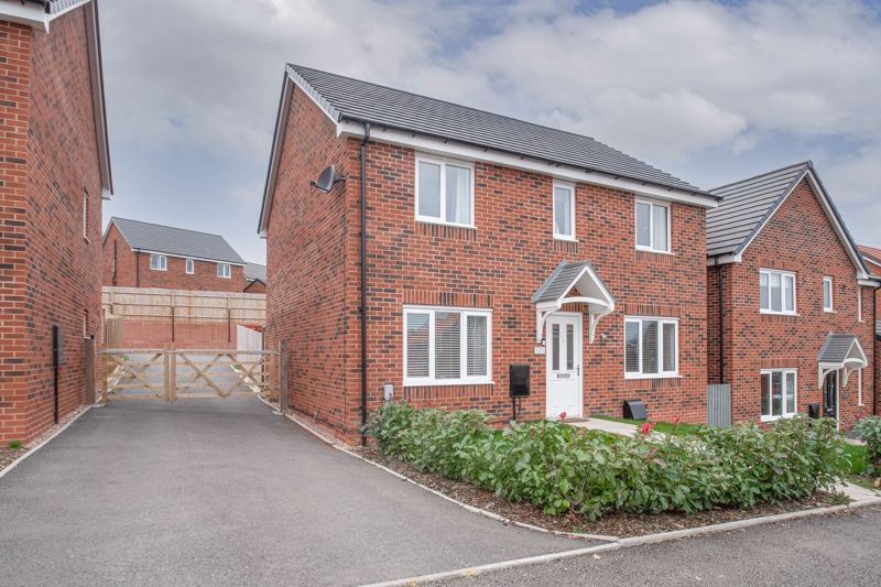 <br/><br/><p>A beautifully presented modern detached four-bedroom home, placed in the sought-after area of Brockhill, Redditch.</p><p>The ground floor accommodation comprises a spacious entrance hallway with stairs rising to the first-floor landing, an extensive fitted kitchen/family room with an integrated sink, hob and oven, along with space for freestanding appliances and benefitting from French Doors leading to the rear garden, separate utility room with space for freestanding appliances, guest WC/cloakroom, separate formal dining room and the spacious lounge.</p><p>The first-floor landing establishes: Master bedroom with a freestanding wardrobe and a handy en-suite shower room, double bedrooms two and three with space for wardrobes, good sized bedroom four, the family bathroom, and a handy storage cupboard.</p><p>Outside to the rear is a recently landscaped private garden with an initial patio area, then laid to lawn with a further decked seating area. To the side of the property is a gated shared driveway providing side by side off-road parking, along with access to the detached garage.</p><p>Well situated on a modern development in the popular Brockhill district, Redditch Town Centre is a short ride away boasting an assortment of amenities such as shops, restaurants and cinema, along with the local bus and railway stations. It is also conveniently placed to access main motorway networks (M5 and M42).</p><p></p>