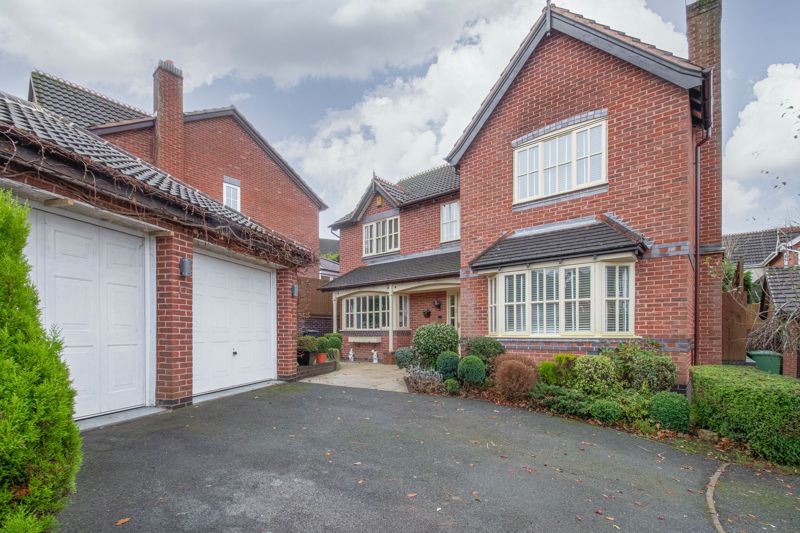 <br/><br/><p><span >A substantial detached family home, boasting four double bedrooms, an immaculate kitchen/diner and a detached double garage, situated in the highly sought-after residential area of Callow Hill.</span></p><p><span >The ground floor accommodation comprises: Entrance hallway, modern fitted kitchen/breakfast room with integrated appliances (double oven, electric hob, fridge, freezer, dishwasher and sink), utility room with space for freestanding appliances, study/sitting room with a feature bay window, guest WC/cloakroom, a separate formal dining room with sliding doors to the rear garden and double doors into the spacious lounge with a featu re bay window and gas fireplace. </span></p><p><span >The first-floor landing establishes: Master bedroom with fitted wardrobes and a handy en-suite bathroom, double bedroom two with fitted wardrobes, good-sized double bedrooms three and four with views to the rear garden, and the family bathroom providing a walk-in shower, separate bath, sink and WC. </span></p><p><span >Outside to the rear is a beautifully landscaped garden with an initial decked area perfect for garden furniture and entertaining, then laid to a well-maintained lawn with planted borders. To the front of the property is a private driveway providing off-road parking along with access to the detached double garage. <br/><br/><span >Well placed in a quiet and sought after location in Callow Hill, the property is ideally situated for local schools (The Vaynor First School and Walkwood C of E Middle School), countryside walks to Morton Stanley Park and the local golf course, as well as being just a short ride away from Redditch Town Centre providing an assortment of amenities, bus and railway stations, along with easy access to motorway networks.</span></span></p>