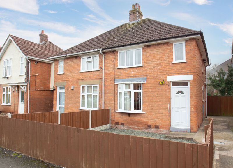2 bed house for sale in Batchley Road, Redditch, B97 