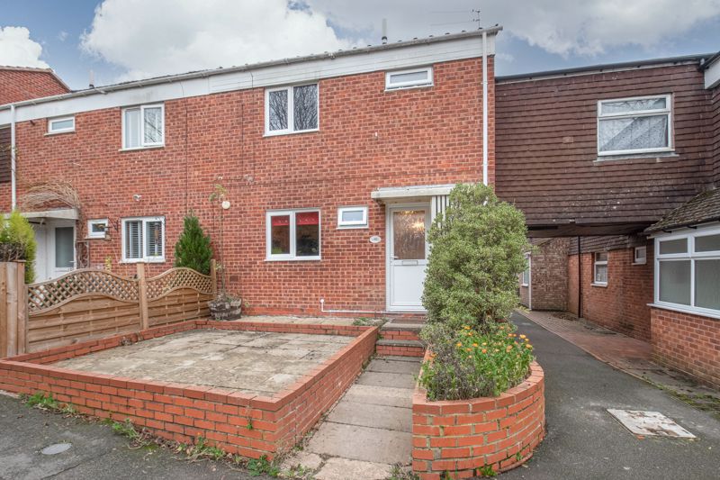3 bed house for sale in Dunchurch Close, Redditch 0