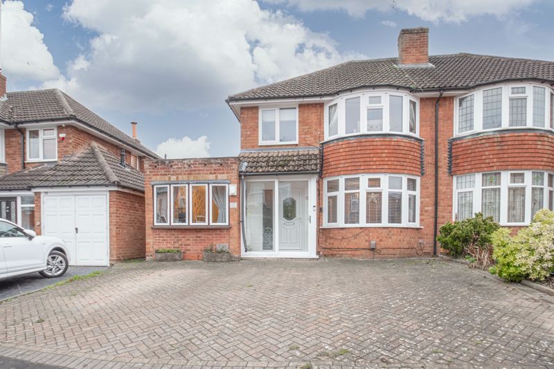 <br/><br/><p ><span >A beautifully presented and extended semi-detached home, boasting three bedrooms, and an open plan family living space, set within the heart of the highly sought-after village of Studley. </span></p><p ><span >The ground floor accommodation comprises: Entrance porch and hallway with stairs rising to the first-floor landing, handy guest WC, spacious lounge with a feature bay window, and an open plan kitchen/diner and conservatory with views and access to the rear garden, integrated appliances (gas hob, electric oven, sink and washing machine) along with space for freestanding appliances. The ground floor further benefits from a converted garage giving an additional good -sized reception room. </span></p><p ><span >The first-floor landing establishes: Double bedroom one with space for wardrobes and a feature bay window, double bedroom two with space for wardrobes and a view to the rear garden, good-sized bedroom three with a handy storage cupboard, the family bathroom providing a bath with overhead electric shower, sink and WC, along with airing cupboard, and a separate WC. </span></p><p ><span >To the rear is a low maintenance landscaped garden with a patio area perfect for garden furniture, and an artificial lawn with stone borders. To the front of the property is a private block paved driveway providing ample off-road parking along with side gate access through to the rear garden. </span></p><p ><span >Well placed in the highly sought-after residential area of Studley Village, the property benefits from local shopping, a leisure centre, restaurants, bars, countryside walks, sought after schools (including being in catchment for Alcester Grammar School), and commuter routes across the region.</span></p>