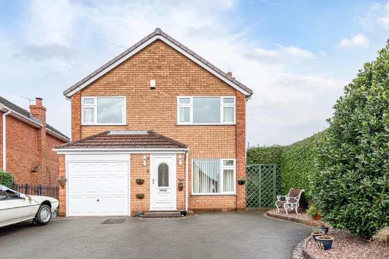 This detached four-bedroom property occupies a highly desirable cul-de-sac location, nestled amongst the beautiful Worcestershire countryside close to local amenities, transport links, and the Lickey Hills Country Park. The property benefits from far reaching views, off-road parking four good-sized bedrooms, an integrated garage, and spacious ground floor living space.
<br/><br/>In brief, the property comprises of the following. The front door opens to an entrance porch, in turn following on to the spacious lounge. To the rear of the lounge accessible via double doors is the dining room. Opening on from the lounge is a small hallway with stairs rising to the first floor, access to a ground floor WC, and a door opening to the spacious kitchen/diner. The kitchen diner has a rear access door opening to the rear garden. A garage is positioned to the front of the property, adjacent to the lounge, accessible via a large up-and-over door to the front of the property. Following the stairs from the hallway to the first floor landing, the property benefits from a double bedroom with en-suite shower room, a double bedroom with built-in wardrobes, a double bedroom to the front of the property with far reaching views, a single bedroom, and a large shower room. Above the first floor is a fully-boarded loft that spans the entire footprint of the property, accessible via a pull-down hatch.
<br/><br/>To the front of the property is a driveway providing off-road parking for multiple vehicles. A side gate allows direct access to the rear garden without passing through the living space. The rear garden is largely laid to lawn, and benefits from areas throughout laid with paving, in addition to a raised pond.
<br/><br/>Situated in a prime location offering countryside walks, ideally positioned at foot of the Lickey Hills and nearby Barnt Green. The property also benefits from local shops, eateries, pubs and leisure facilities, and fantastic road links such as M42 and M5.
