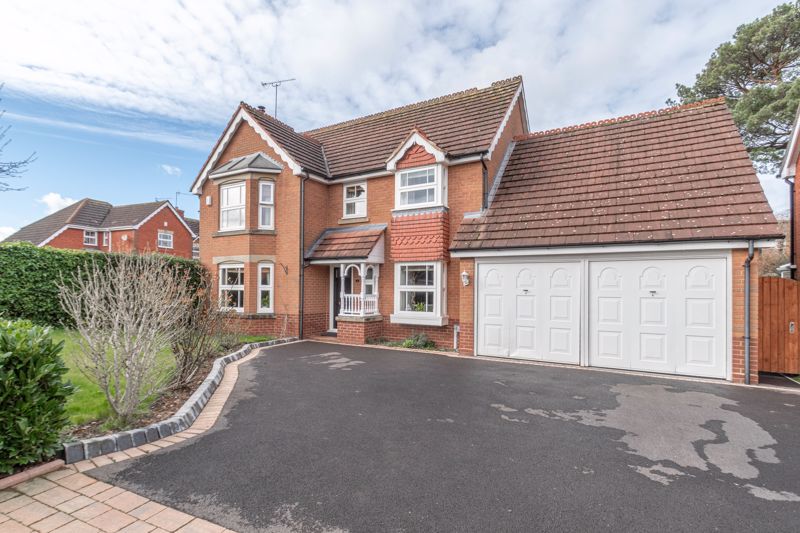 4 bed house for sale in St. Andrews Way, Bromsgrove, B61 