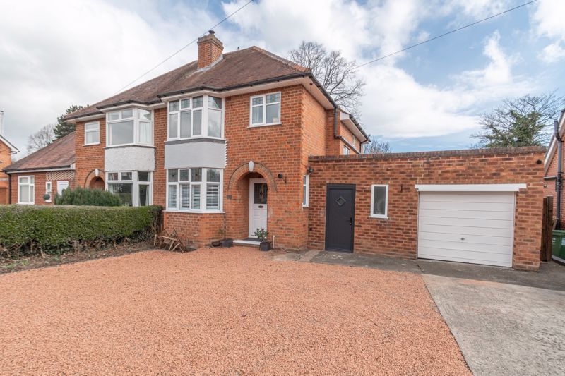 3 bed house for sale in Dale Road, Redditch, B98 