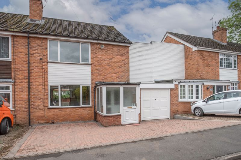 3 bed house for sale in Eldorado Close, Studley, B80 