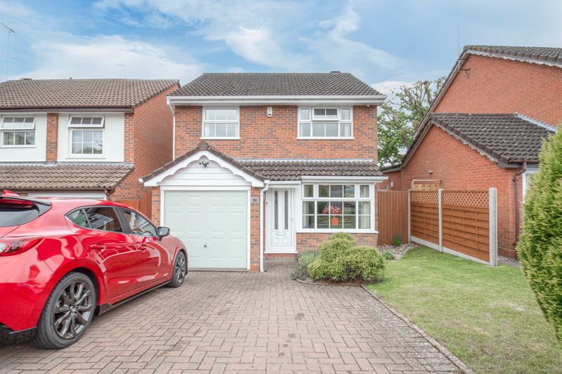 3 bed house for sale in Reynard Close, Redditch, B97 