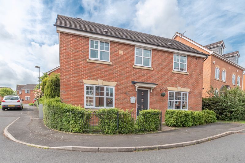 4 bed house for sale in Wheatcroft Close, Redditch, B97 
