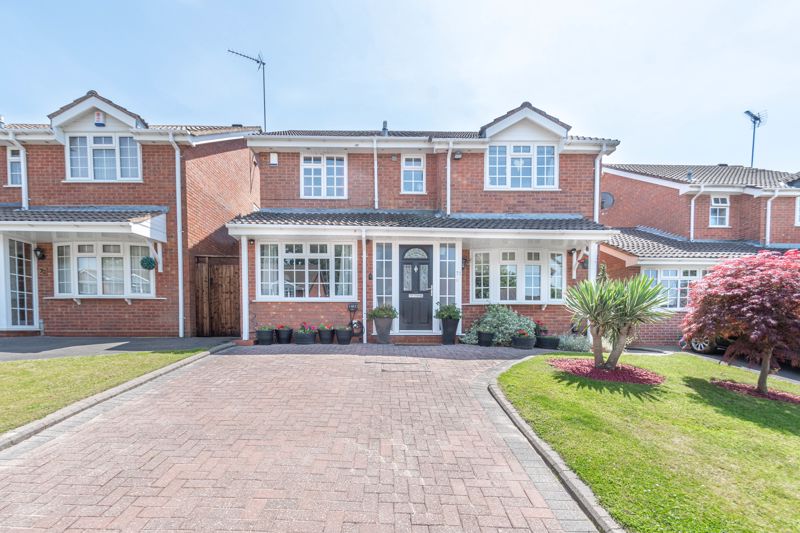 5 bed  for sale in Packwood Close, Redditch, B97 