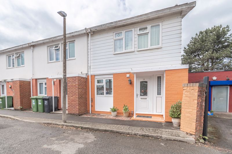 3 bed  for sale in Flyford Close, Redditch, B98 