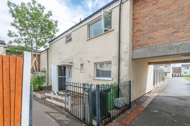 <p ><span >An opportunity to buy a well-presented four-bedroom, end terraced property, sold
with tenants in situ and set within the well-established residential area of
Woodrow South, Redditch.</span><span ></span></p><p ><span >The ground floor accommodation comprises:
Entrance hallway with stairs to the first-floor landing, guest WC/cloakroom, fitted
kitchen/diner with space for appliances and dual aspect windows, double bedroom
four with space for wardrobes, and the lounge with sliding patio doors giving
access to the rear garden.</span></p><p ><span >The first-floor landing establishes: double
bedroom one with fitted wardrobes, double bedroom two with space for wardrobes,
good-sized bedroom three, a separate guest room/study room, and the bathroom
providing a bath with overhead shower, sink and WC. <br/><br/><br >
<span >Outside, to the rear is an enclosed garden with an
initial patio area, well-maintained lawn, and planted borders. The property
also benefits from gas central heating, double glazed windows, and access to communal
parking. </span></span></p><p ><span >The property offers good
access to the local amenities, schooling, sports/leisure centre, Alexandra
Hospital, supermarket and restaurants as well as to the national road networks.</span></p><p ><span >The property offers good
access to local amenities, schooling, supermarkets and the Alexandra Hospital.
Redditch Town Centre is a short ride away boasting an assortment of further
amenities including shops, restaurants, bars and cinema, along with the local bus
and train stations. Motorway networks M5 and M42 are easily accessible. </span></p>