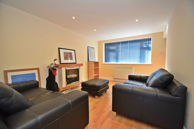 1 bed flat for sale in Prospect Hill, Stourbridge  - Property Image 1