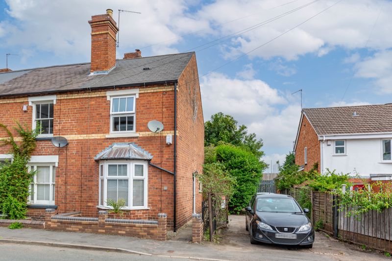 2 bed house for sale in Brook Street, Stourbridge, DY8 