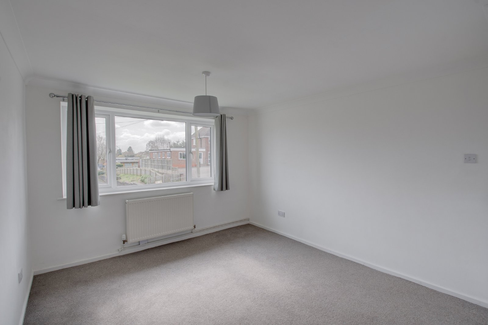 2 bed apartment to rent in Millfield Road, Bromsgrove 5