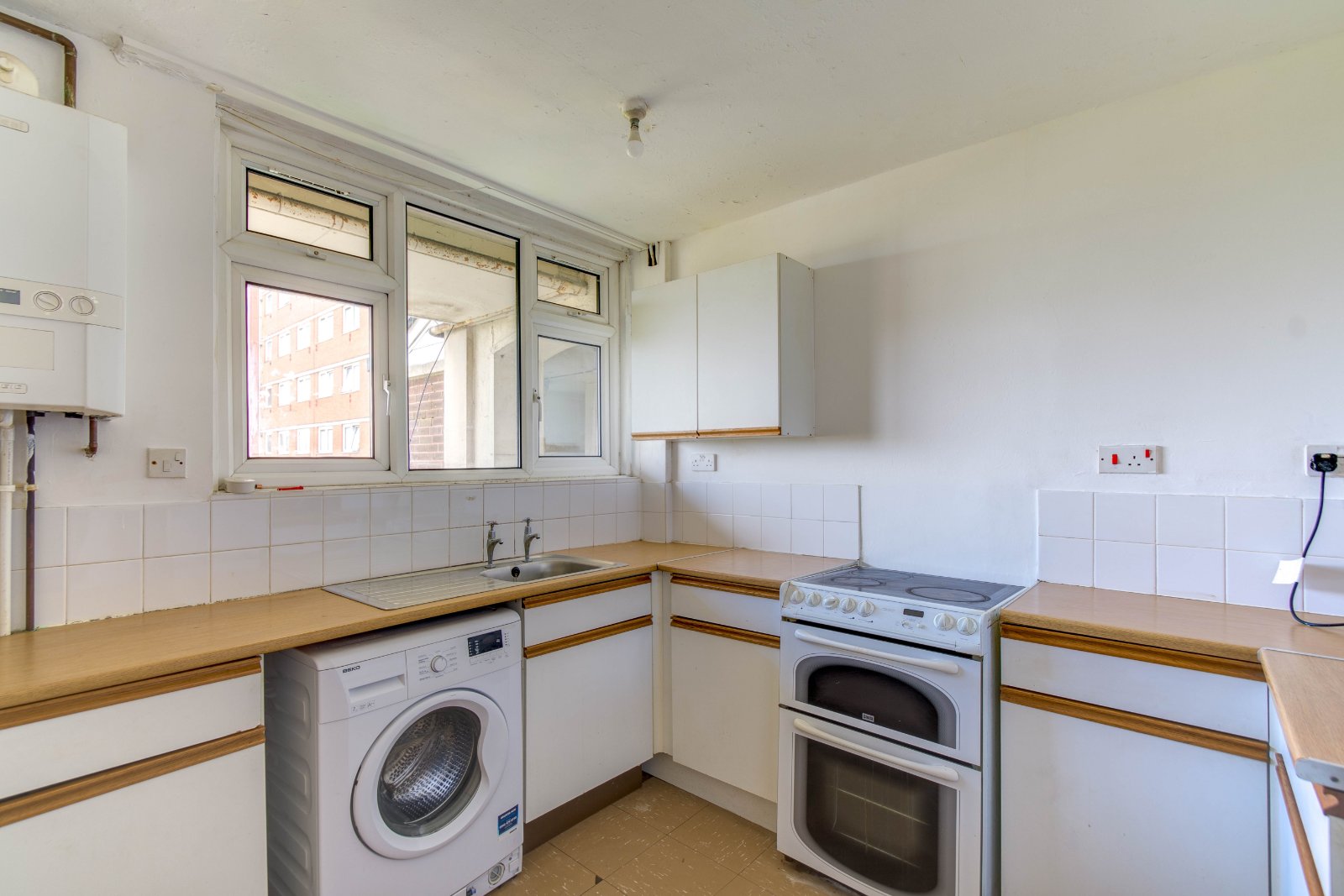 3 bed maisonette to rent in Westhorpe Grove, Birmingham  - Property Image 3