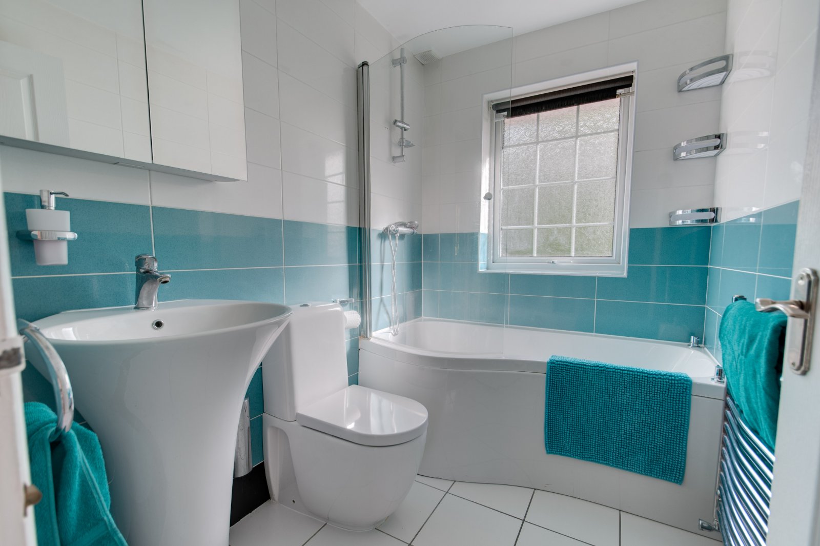 2 bed house to rent in Mitcheldean Close, Oakenshaw  - Property Image 8