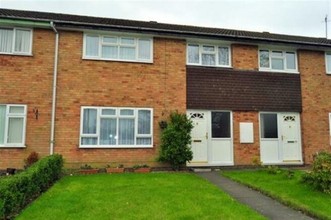 3 bed house to rent in Moat Drive, Halesowen  - Property Image 1