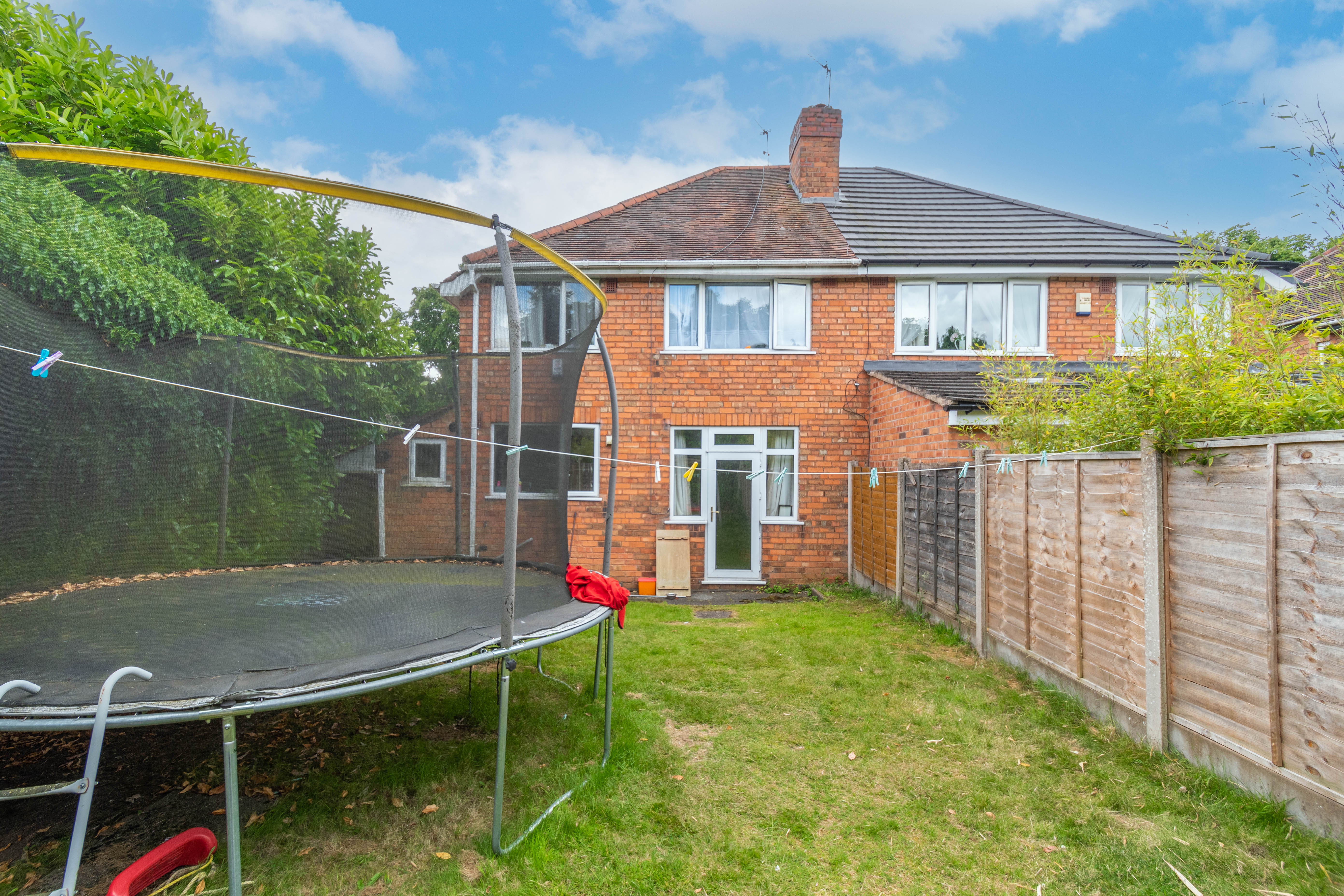 3 bed house for sale in Wilmington Road, Quinton  - Property Image 4