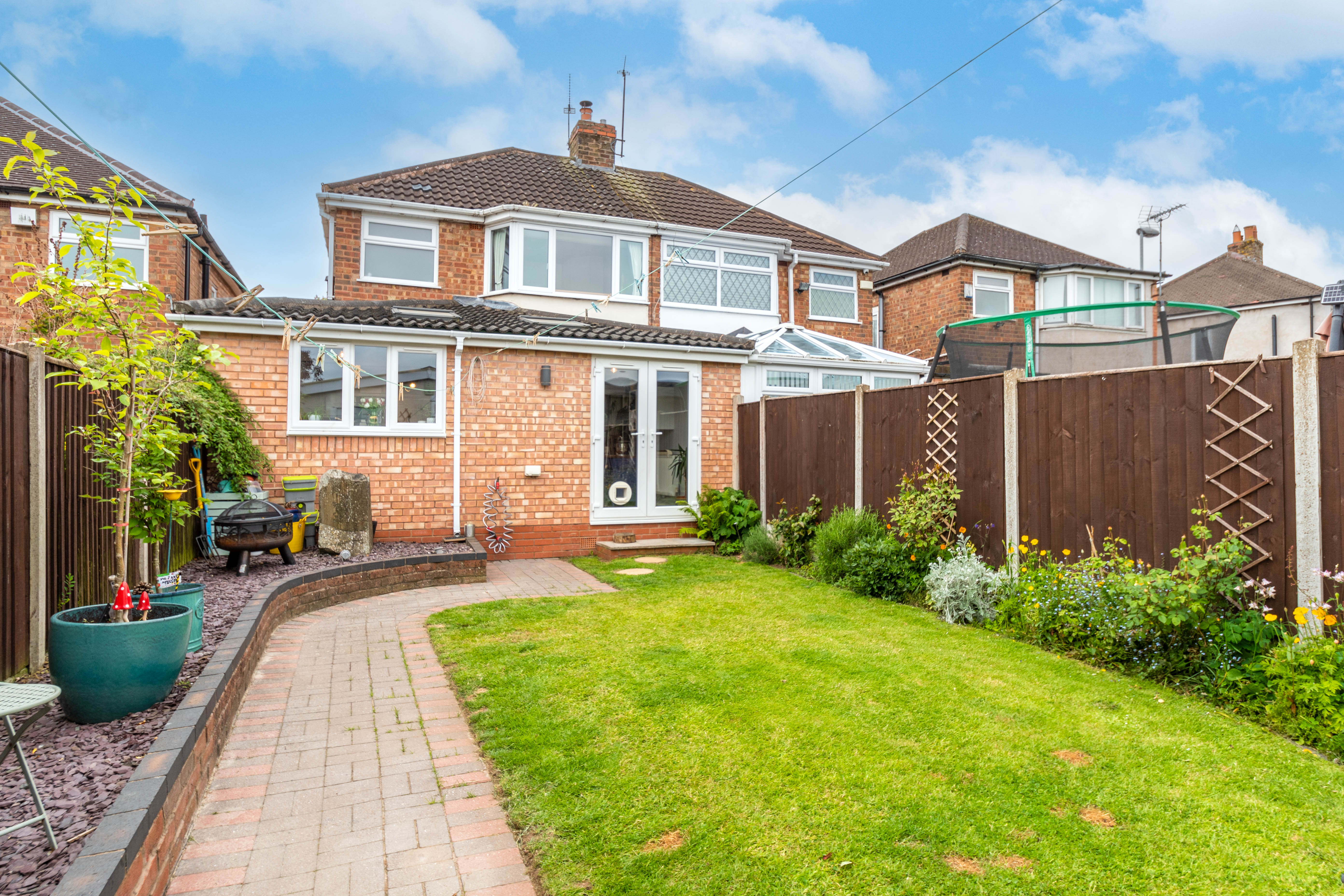 3 bed house for sale in Irwin Avenue, Rednal  - Property Image 13