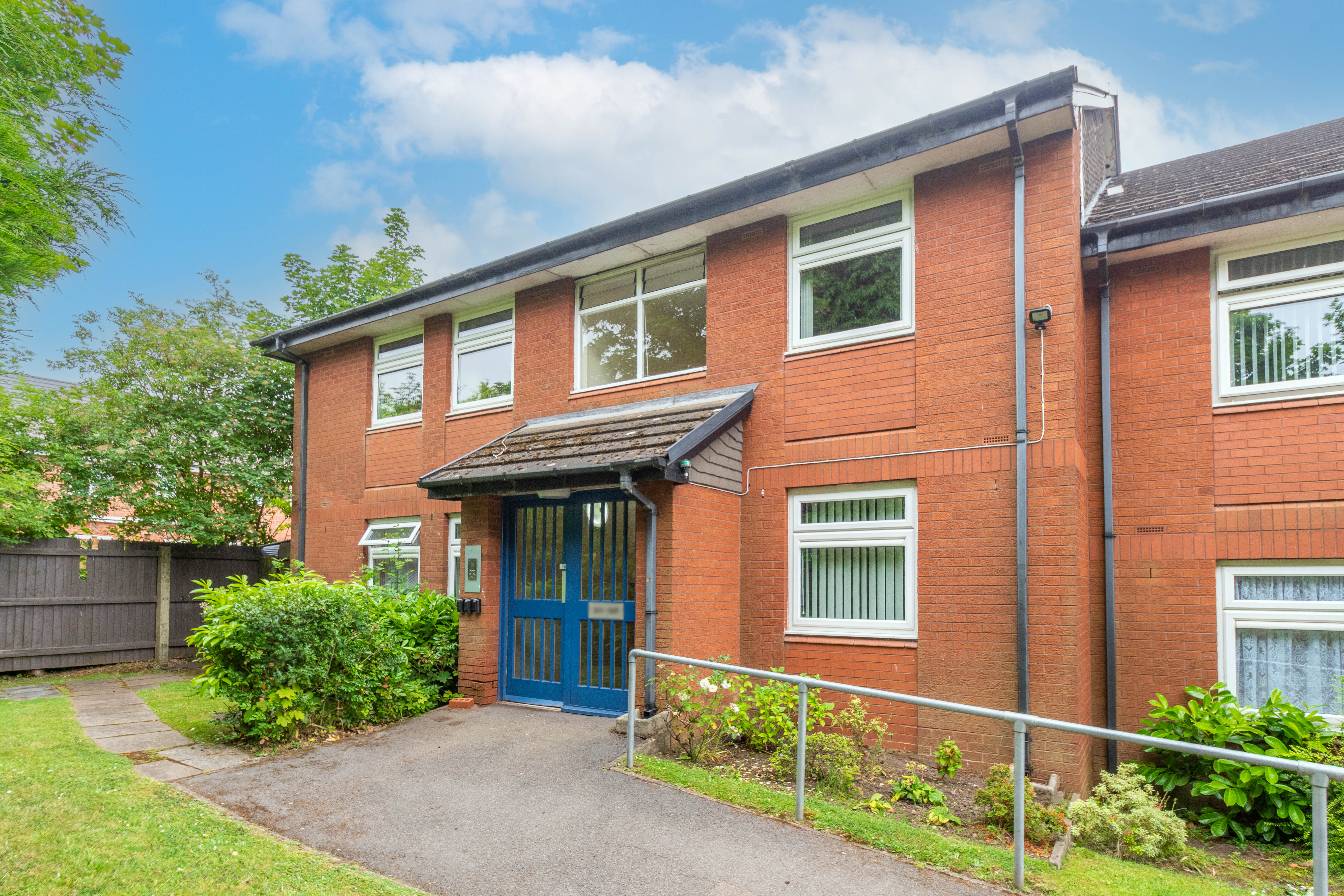 1 bed apartment for sale in Frankley Beeches Road, Birmingham - Property Image 1