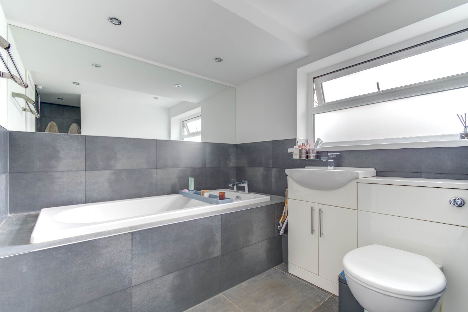 4 bed house for sale in Windmill Avenue, Rubery 9