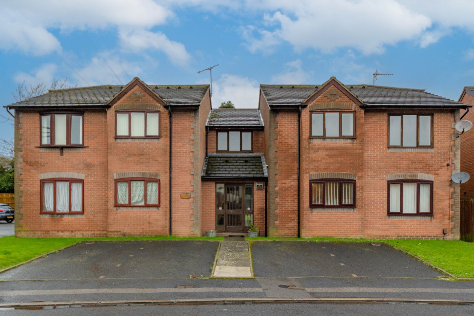 1 bed apartment for sale in Mill Brook Drive, Birmingham - Property Image 1