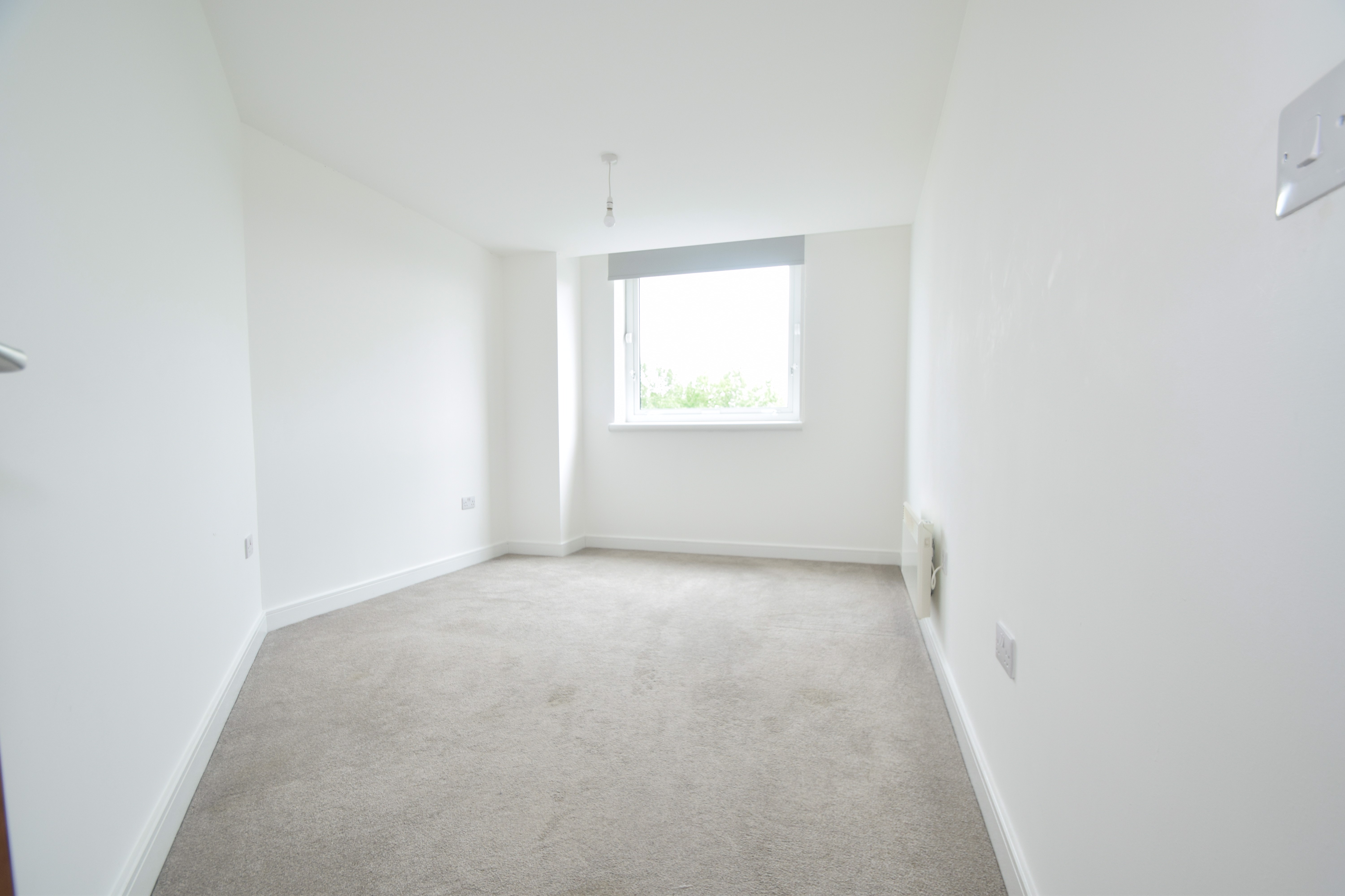 2 bed apartment for sale in Waterfront West, Brierley Hill 8