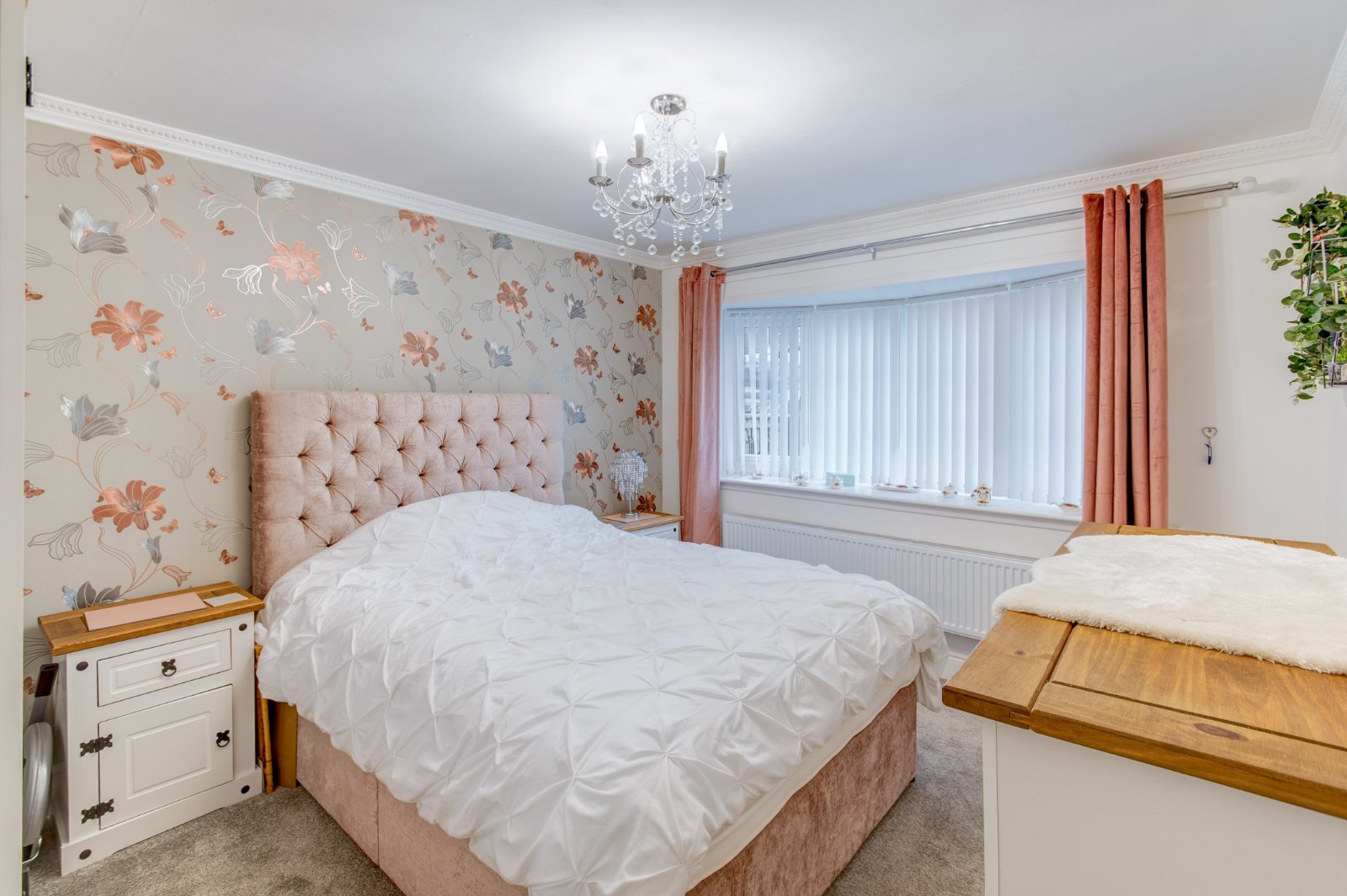 2 bed bungalow for sale in Hawes Lane, Rowley Regis 5