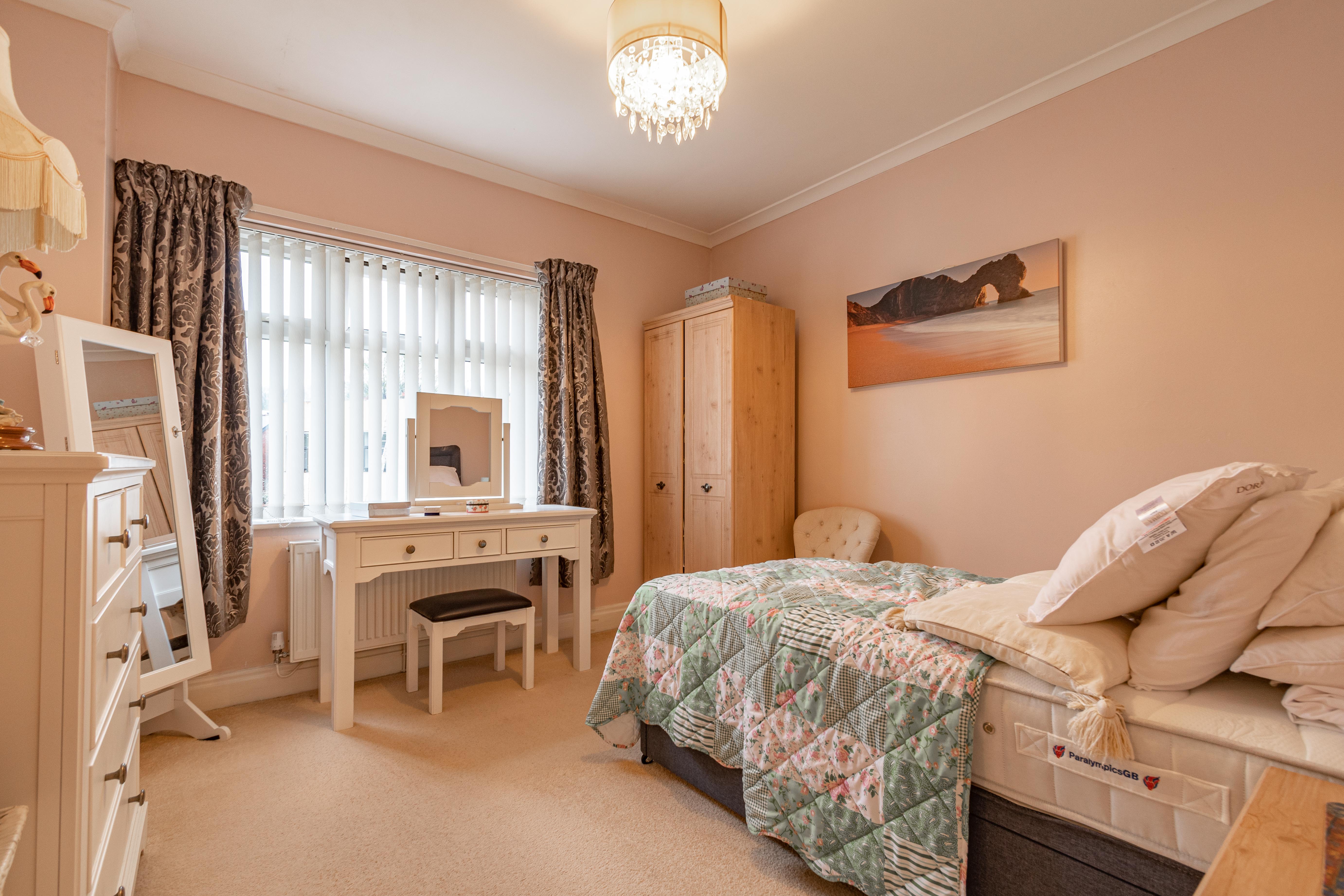 2 bed house for sale in Waterfall Lane, Cradley Heath  - Property Image 8