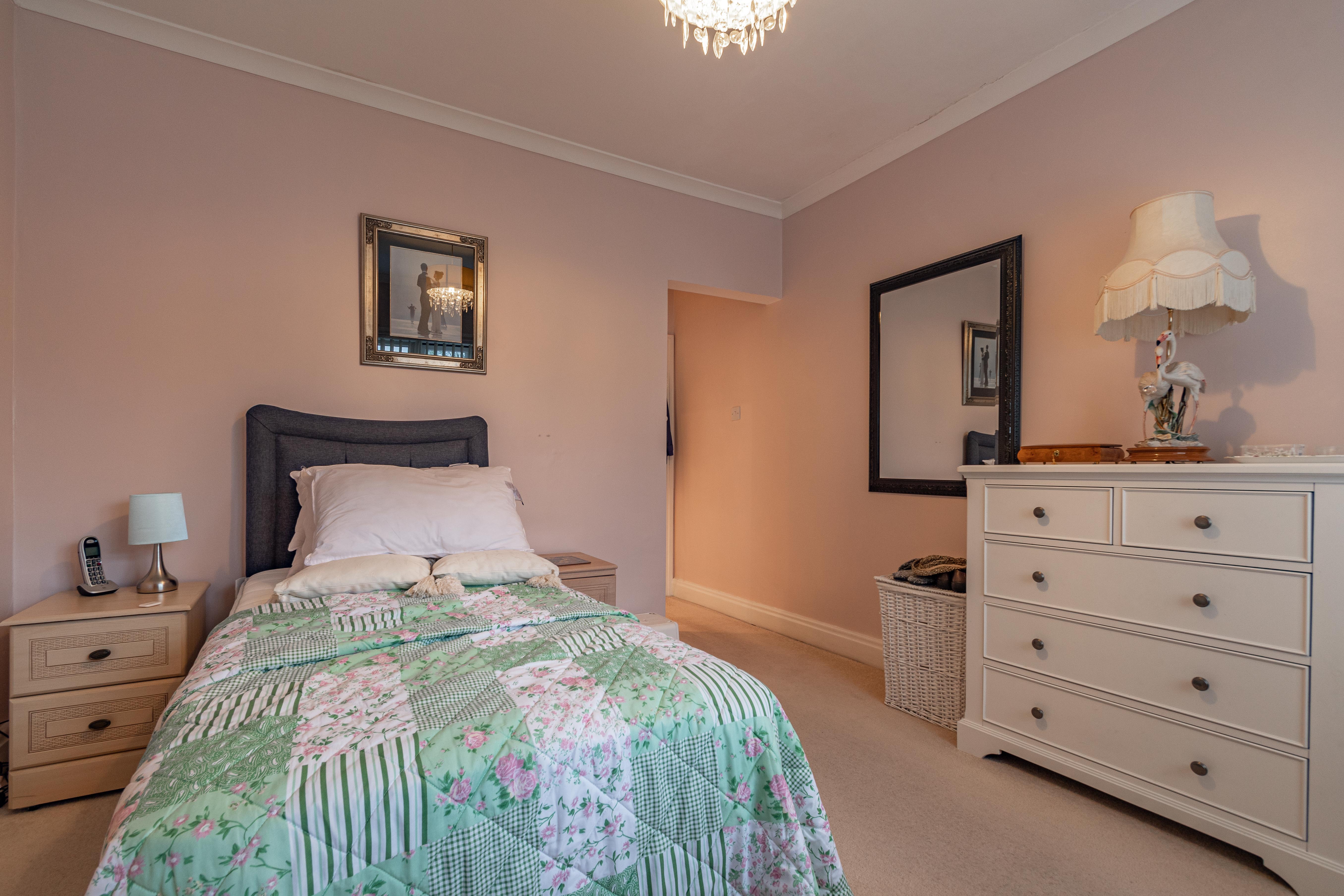 2 bed house for sale in Waterfall Lane, Cradley Heath  - Property Image 10