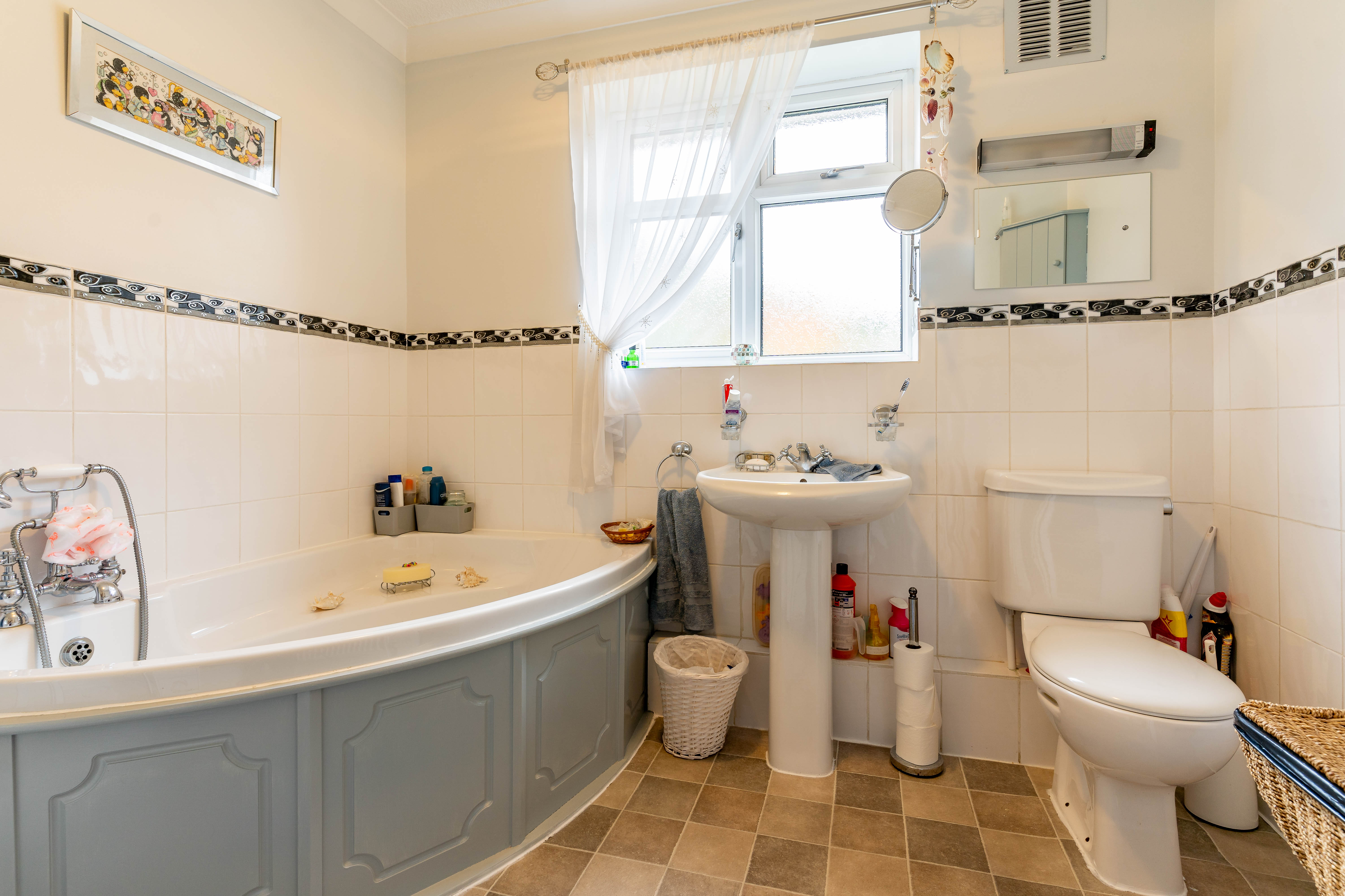 3 bed house for sale in Oakfield Avenue, Kingswinford  - Property Image 11