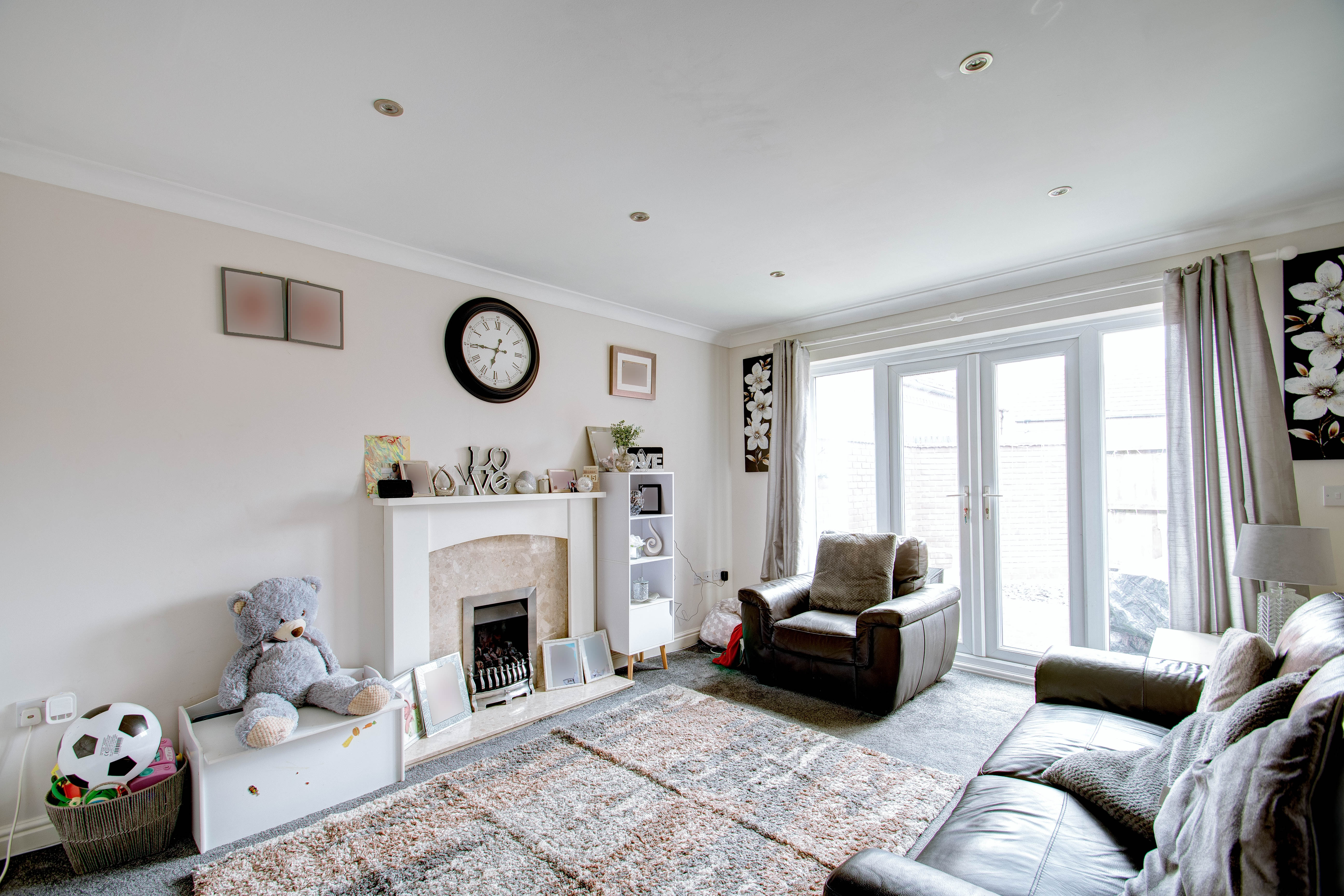 3 bed house for sale in Hagley Road, Halesowen  - Property Image 3