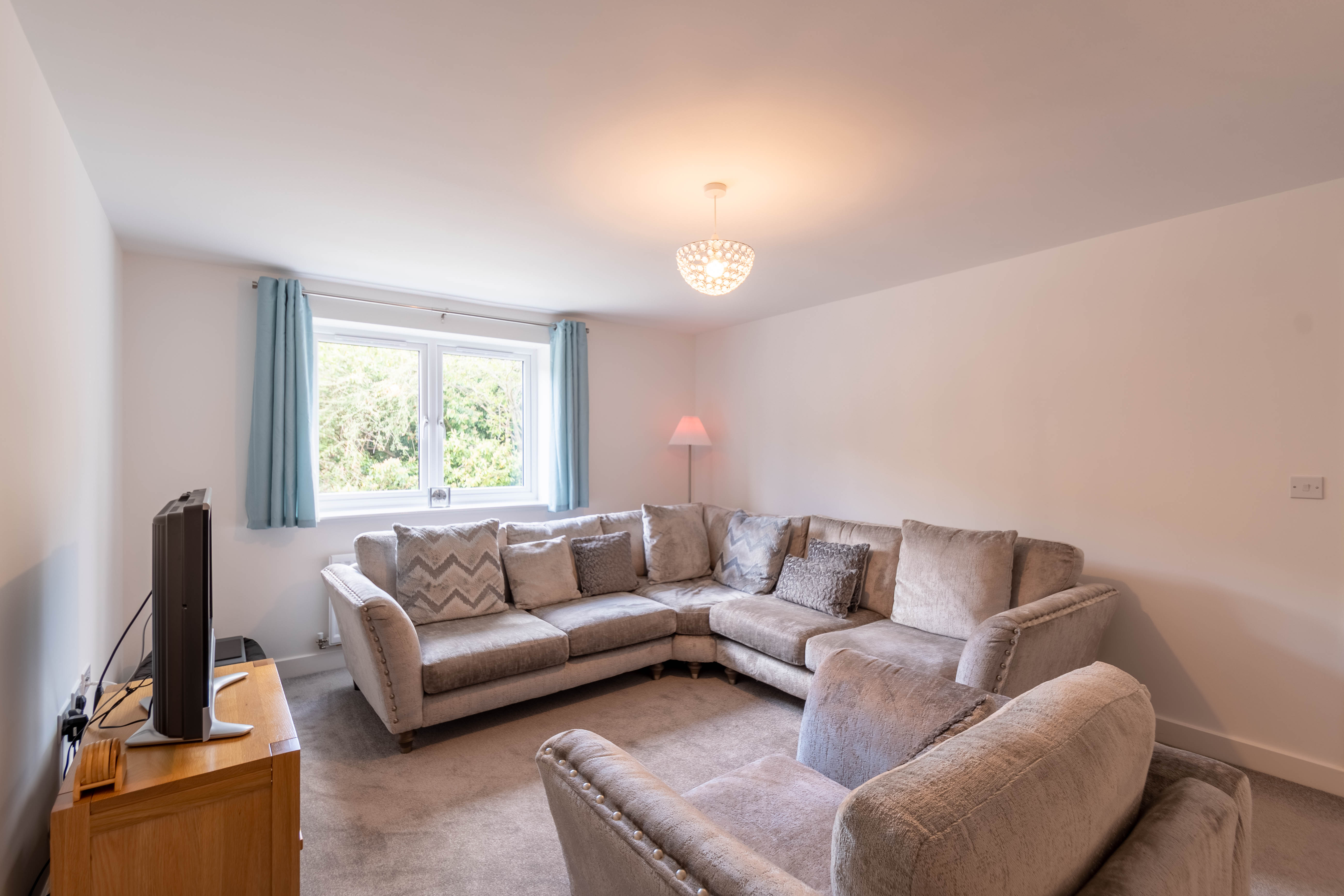 4 bed house for sale in The Ridge, Stourbridge  - Property Image 2
