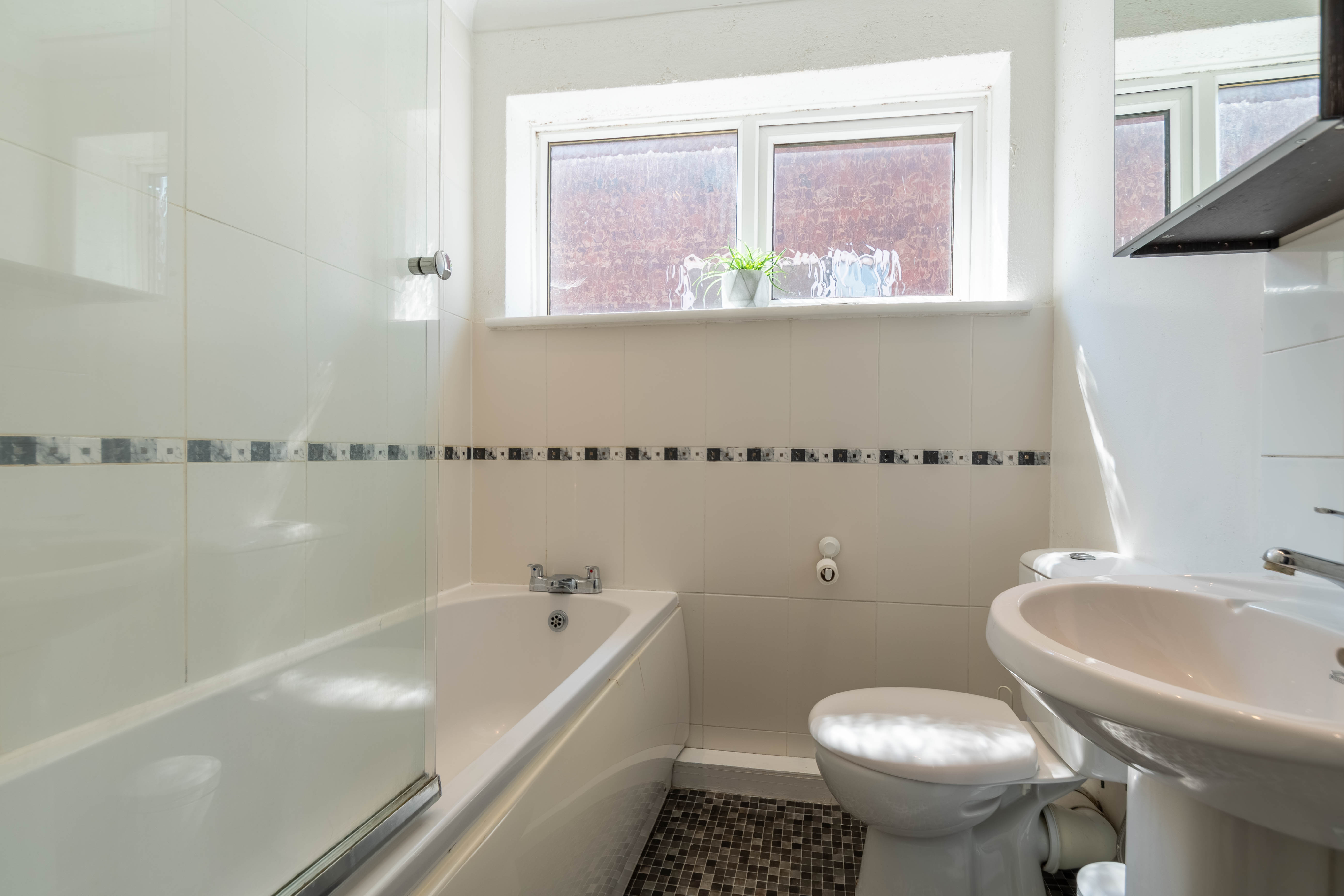 3 bed house for sale in Wiltshire Drive, Halesowen 9