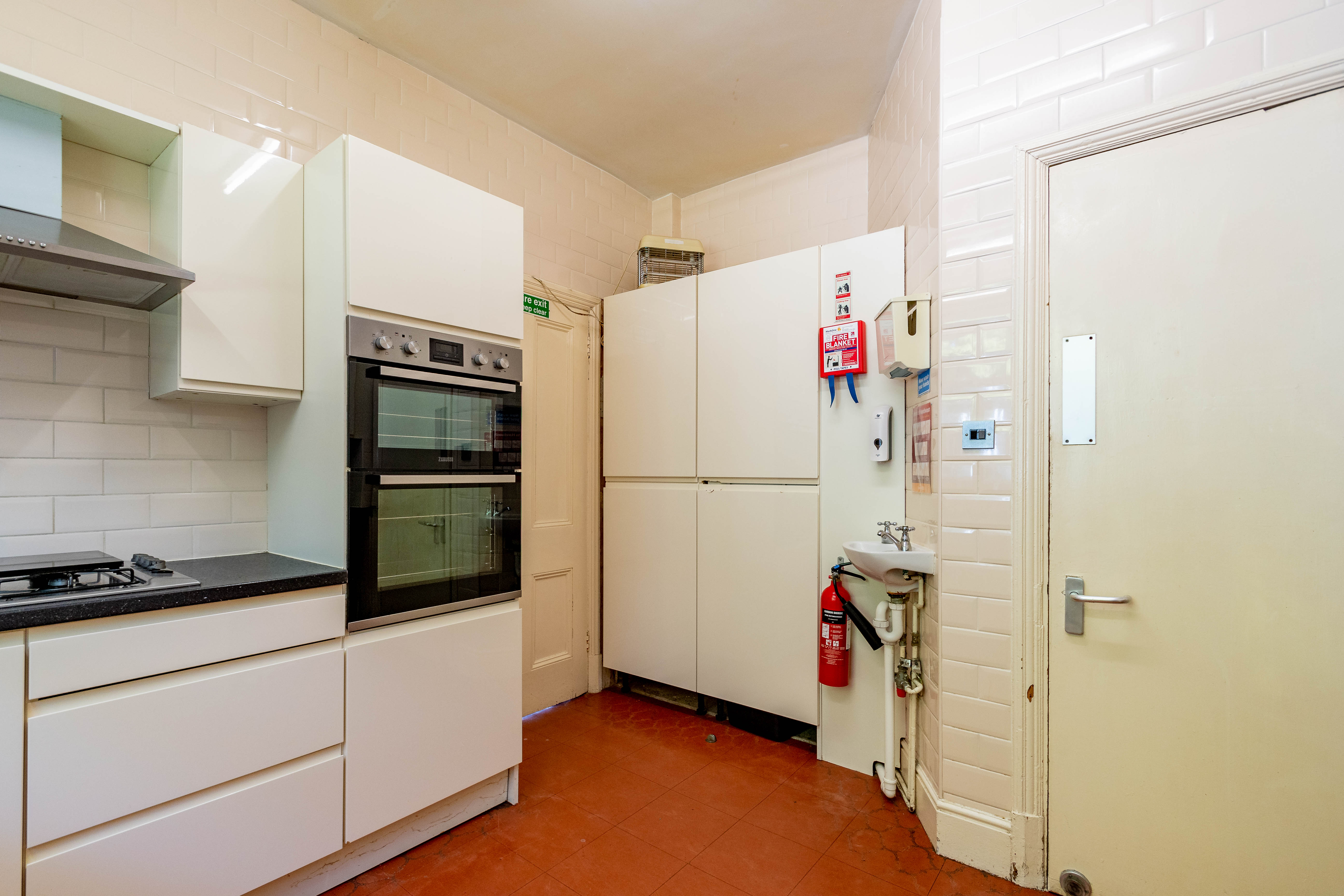 3 bed house for sale in Cathcart Road, Stourbridge  - Property Image 14