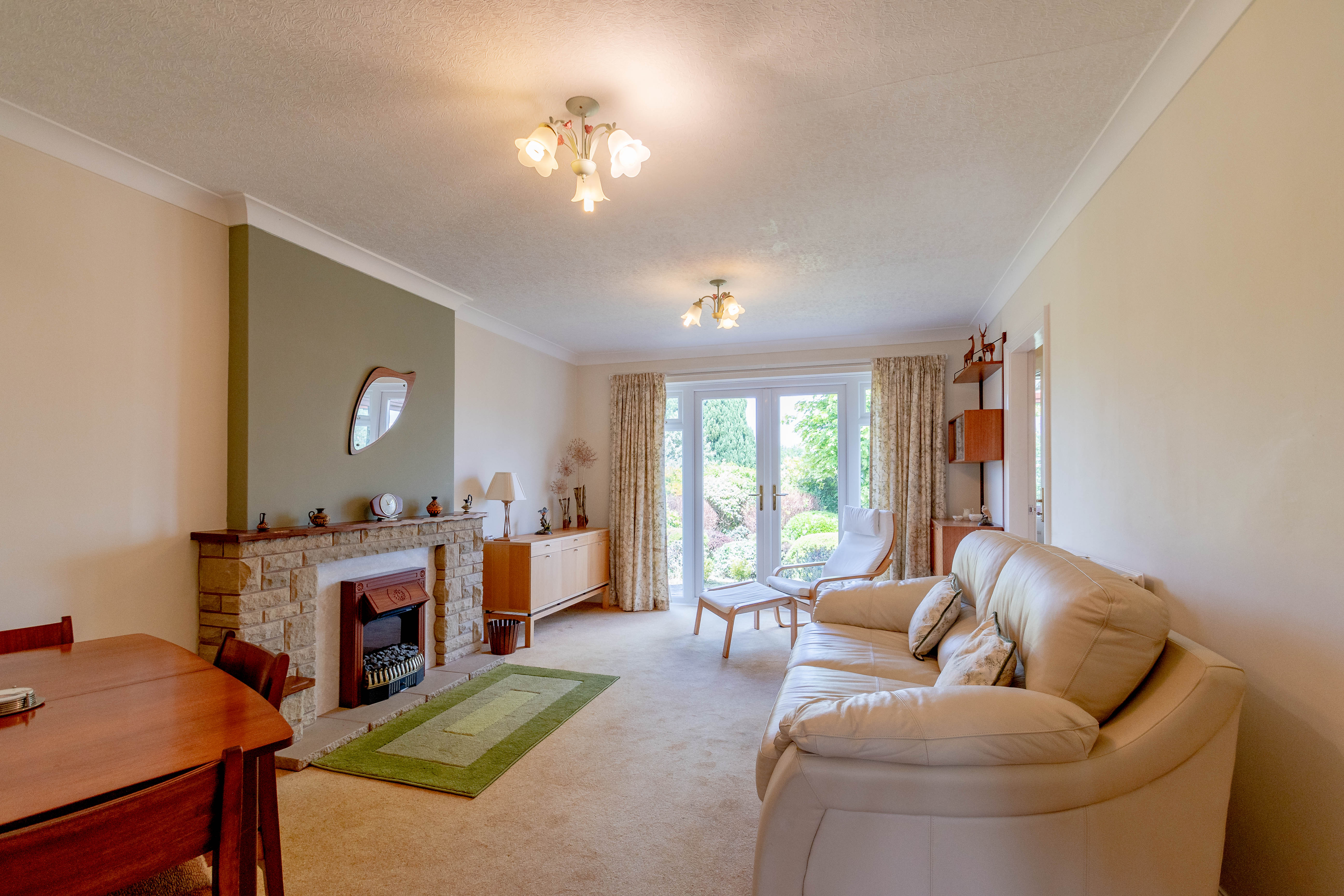 2 bed bungalow for sale in Morning Pines, Stourbridge 2