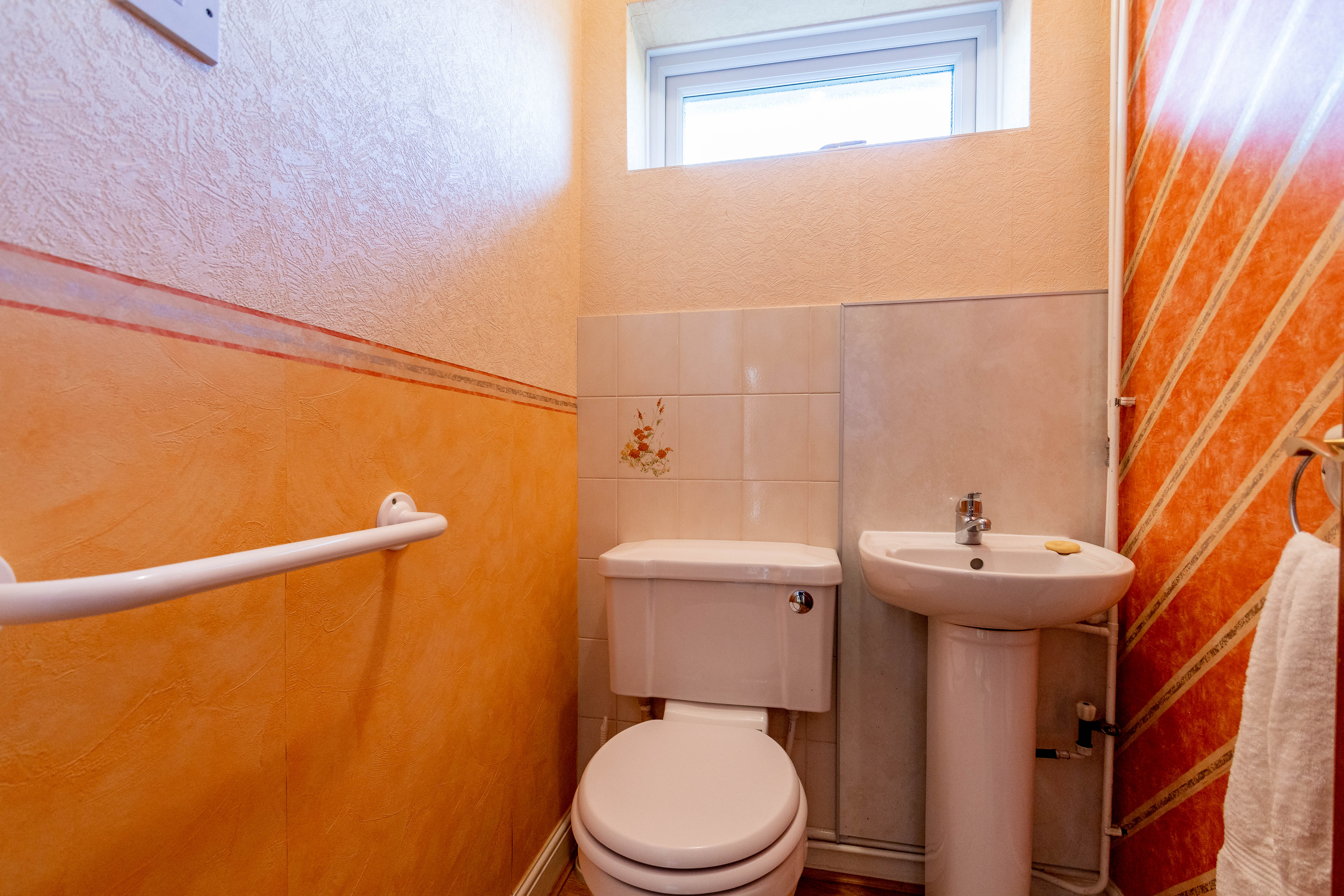 2 bed bungalow for sale in Morning Pines, Stourbridge  - Property Image 10