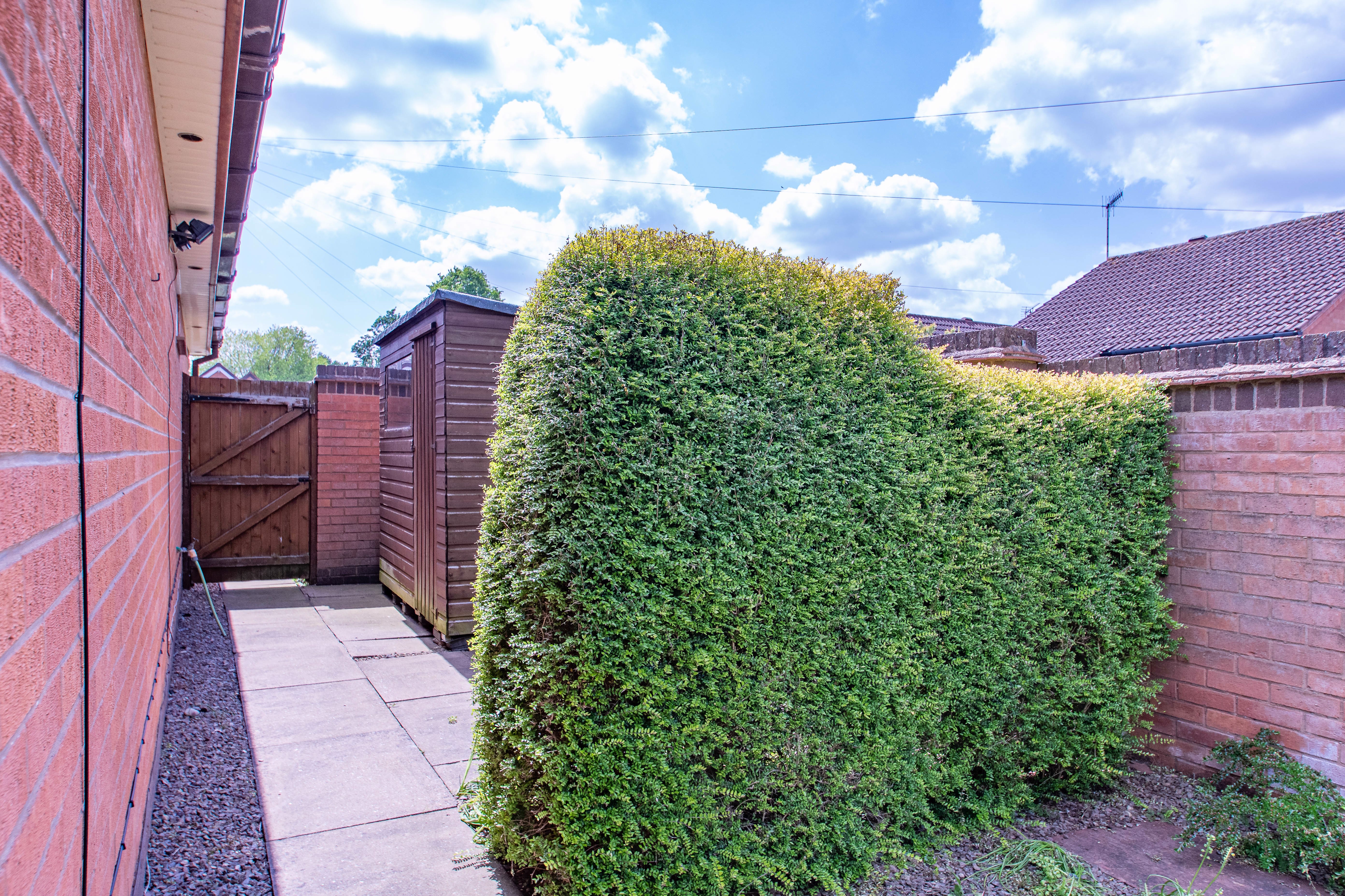 2 bed bungalow for sale in Morning Pines, Stourbridge  - Property Image 14