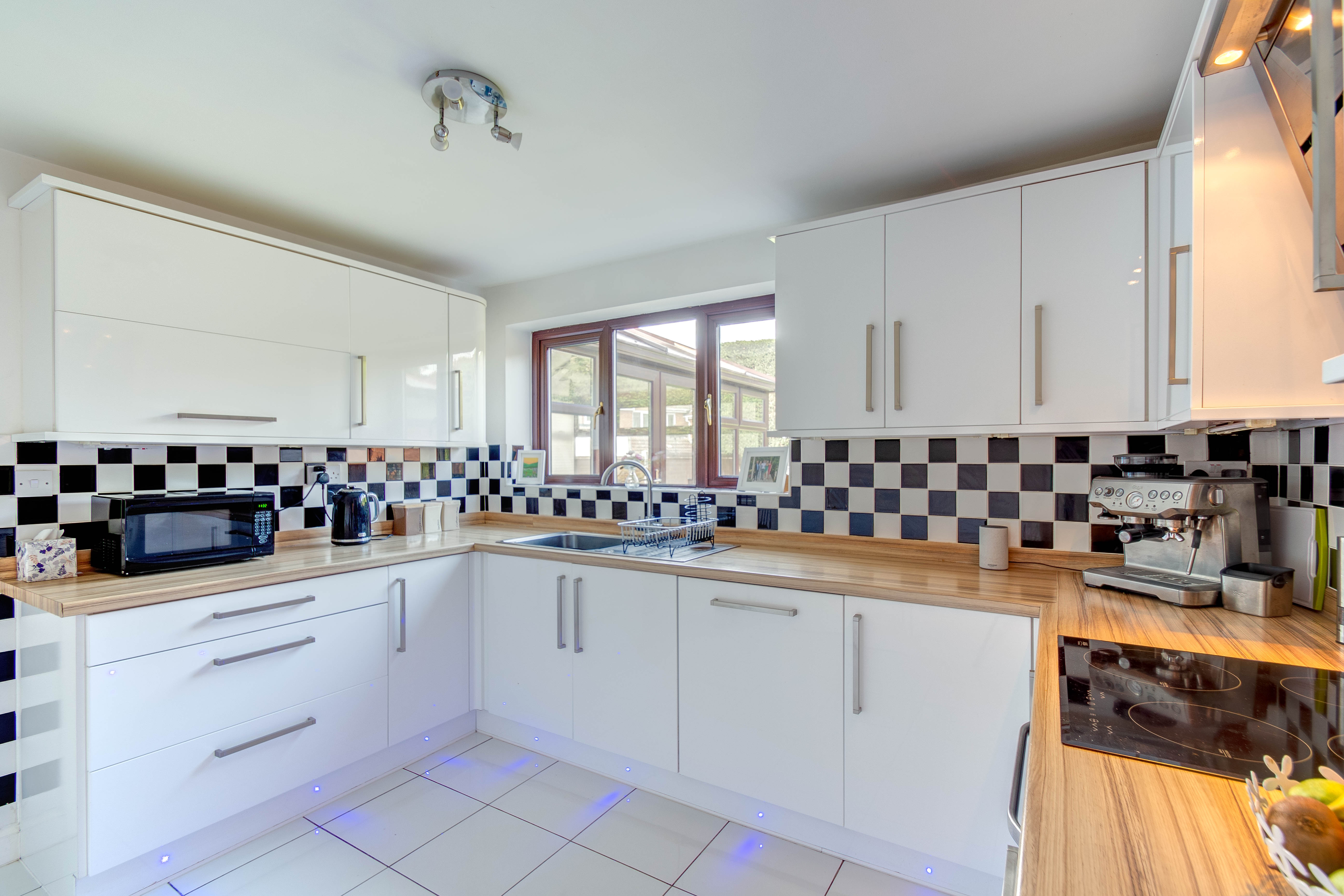 4 bed house for sale in Ashton Park Drive, Brierley Hill  - Property Image 15