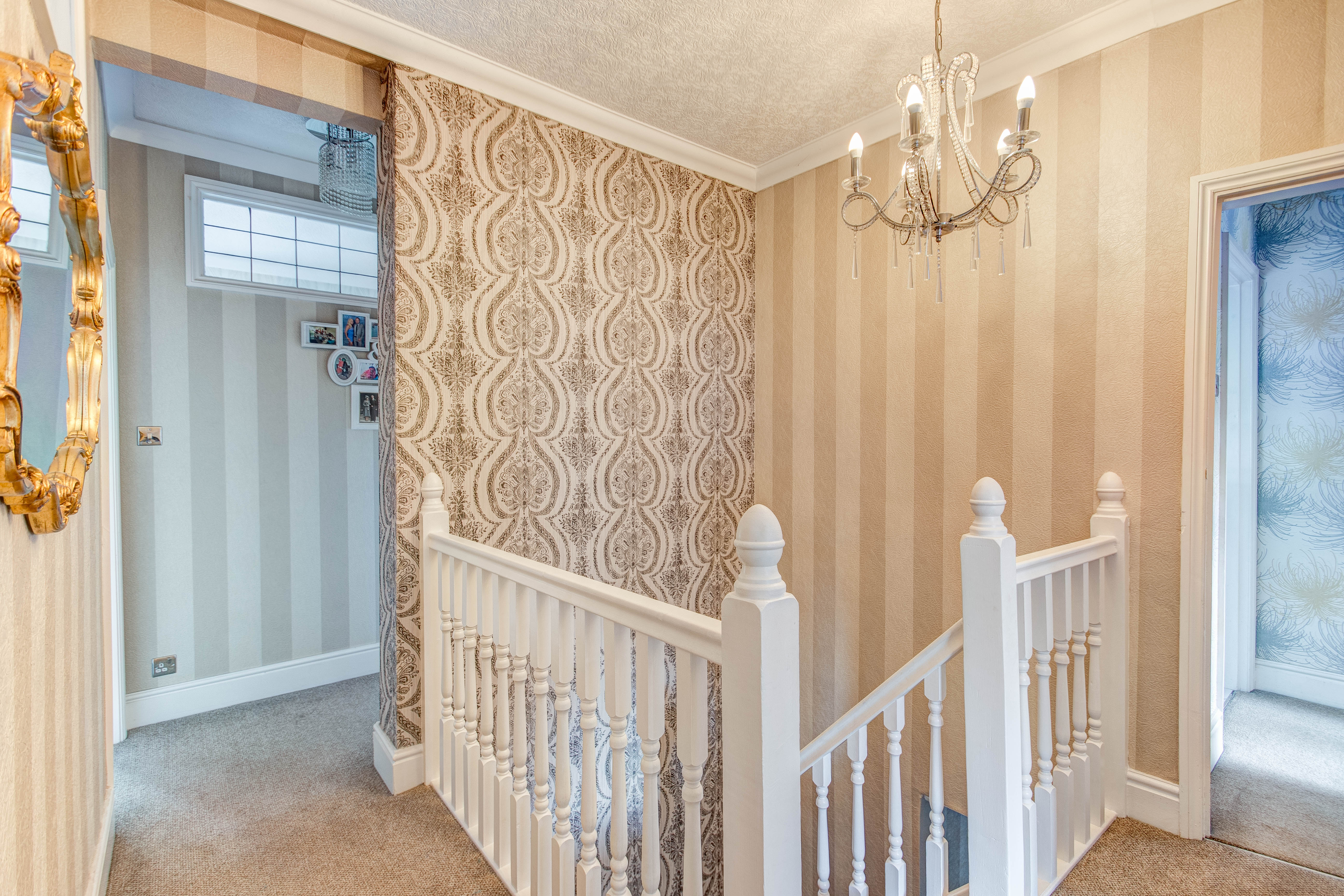 4 bed house for sale in Worcester Street, Stourbridge  - Property Image 13