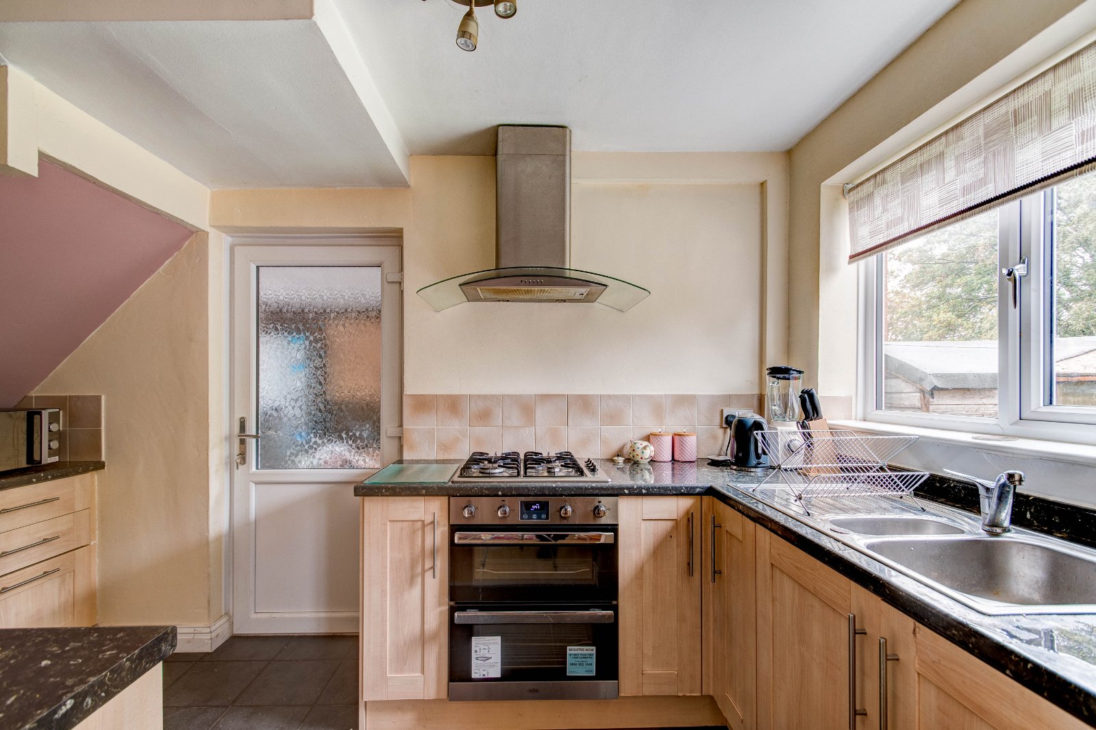 2 bed house for sale in Dewberry Road, Stourbridge 2