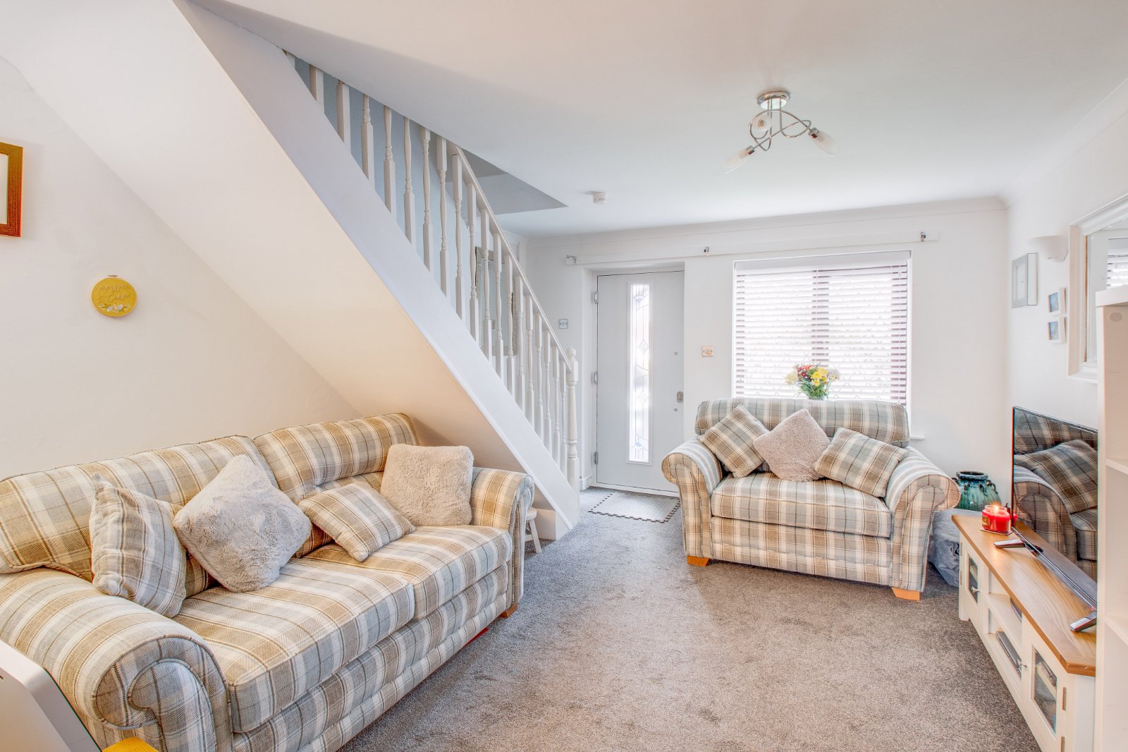 2 bed house for sale in Chapel Mews School Road, Wychbold 3