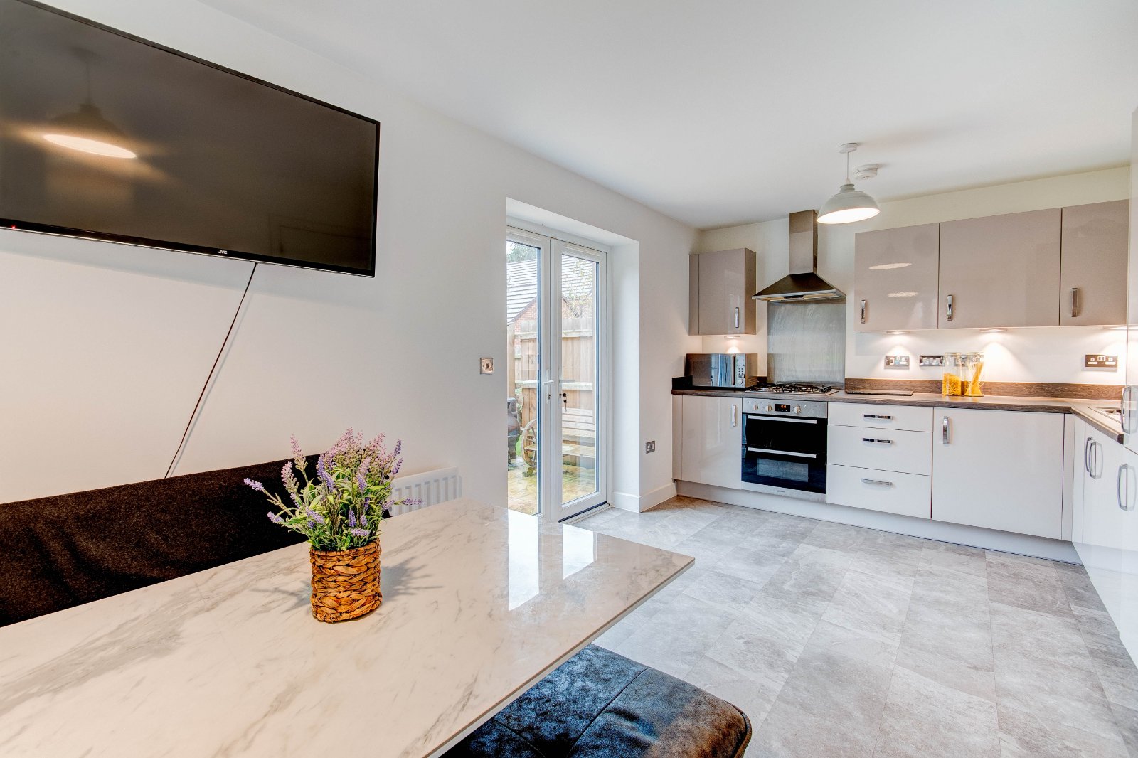 3 bed house for sale in Beech View, Lea Castle  - Property Image 2