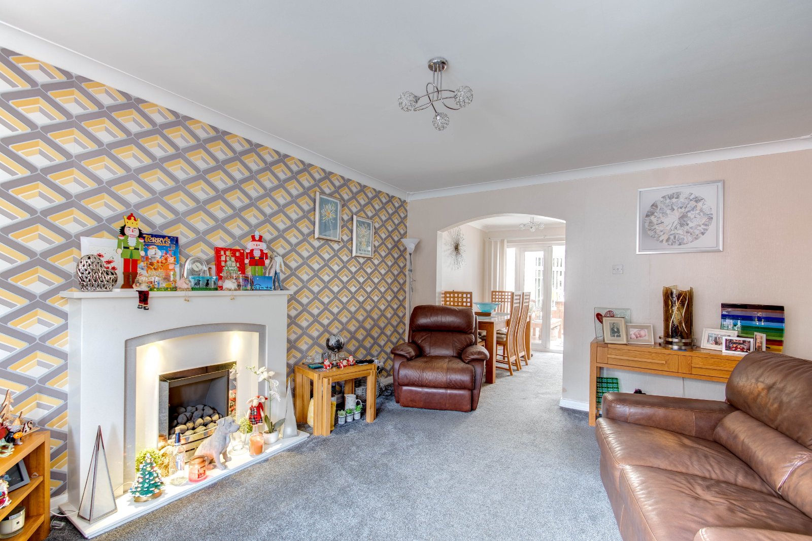4 bed house for sale in Ormonde Close, Halesowen  - Property Image 2
