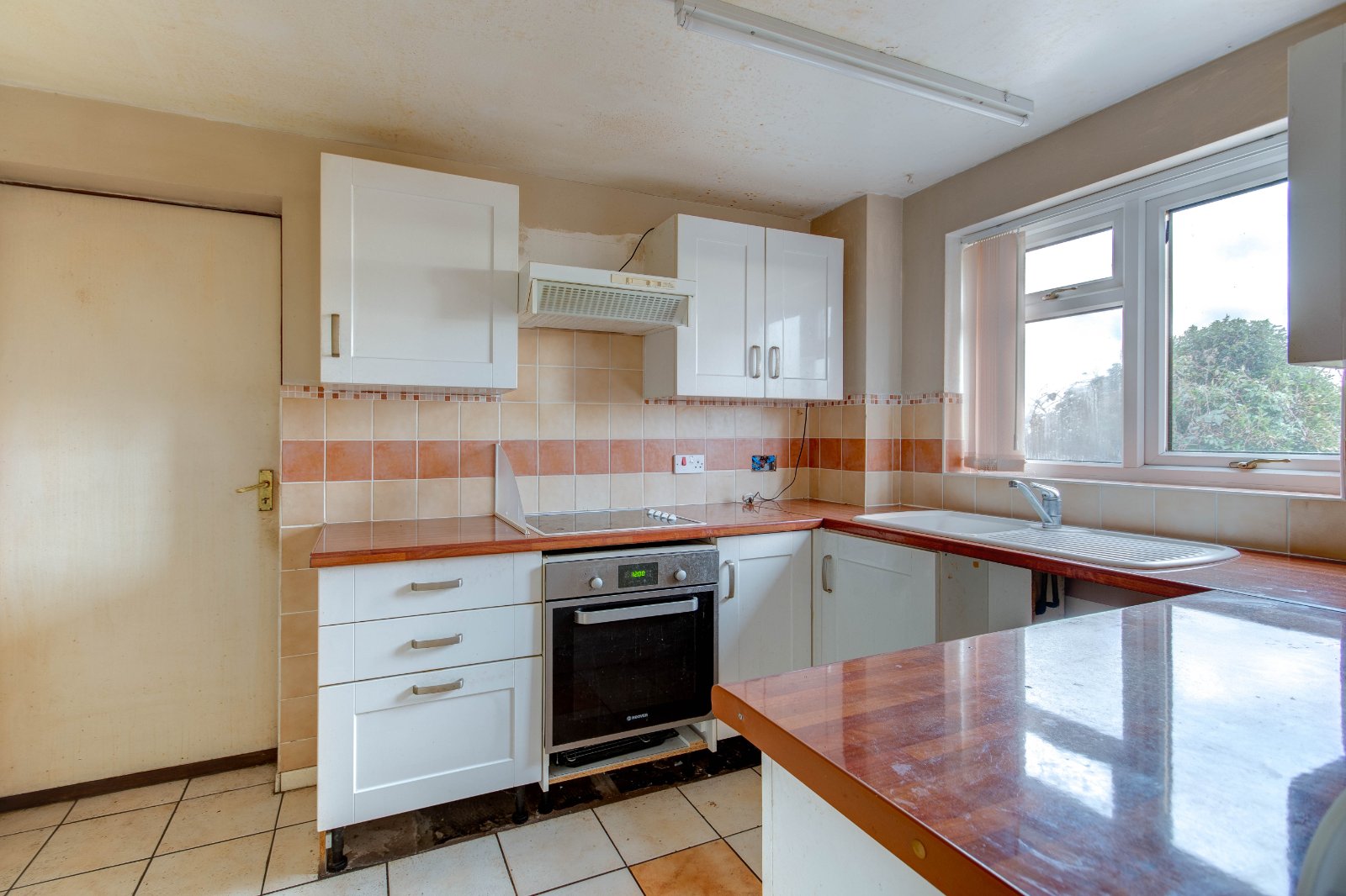 3 bed house for sale in Wadham Close, Rowley Regis  - Property Image 4