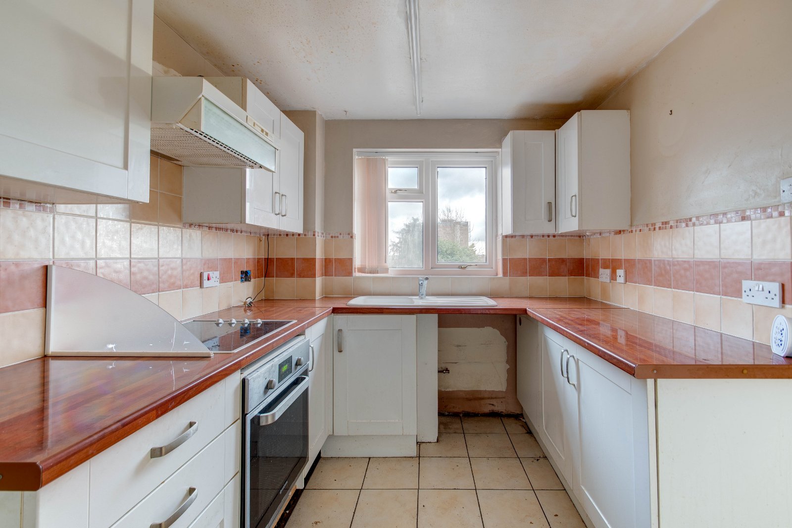 3 bed house for sale in Wadham Close, Rowley Regis 4