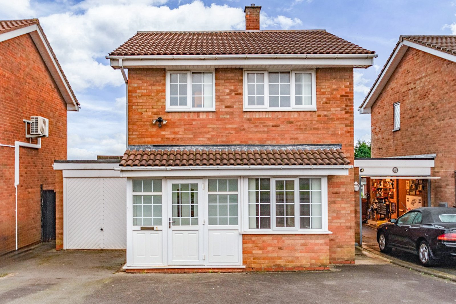 3 bed house for sale in Wadham Close, Rowley Regis - Property Image 1