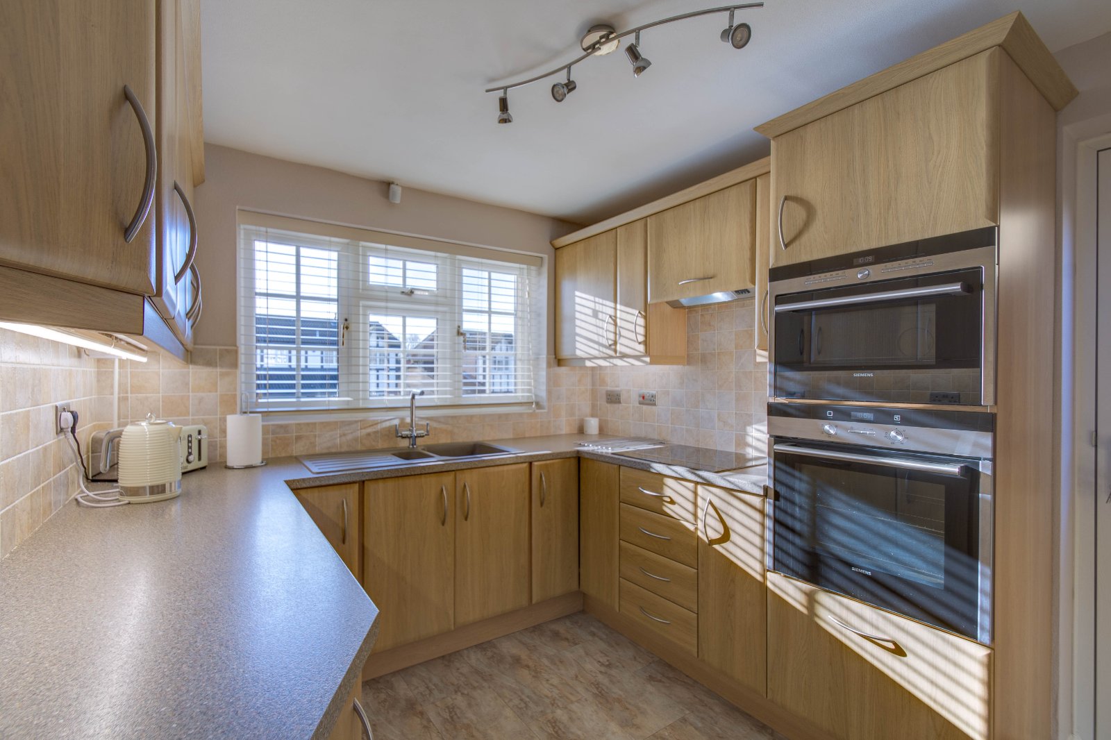 4 bed house for sale in Cloister Drive, Halesowen  - Property Image 4