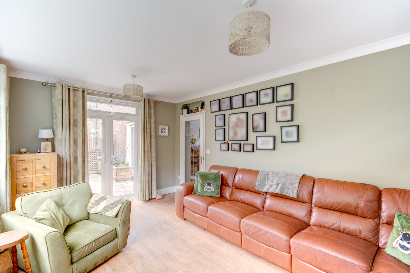 3 bed house for sale in Central Avenue, Stourbridge 14