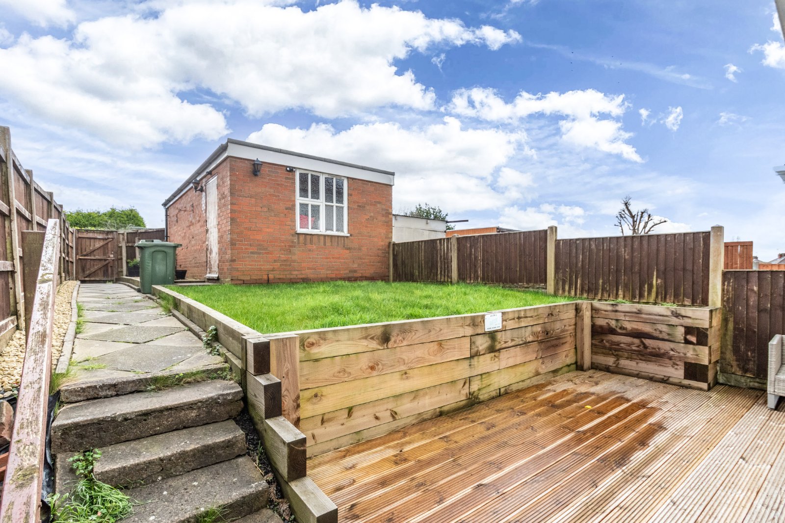 3 bed house for sale in Kingswinford Road, Dudley  - Property Image 12
